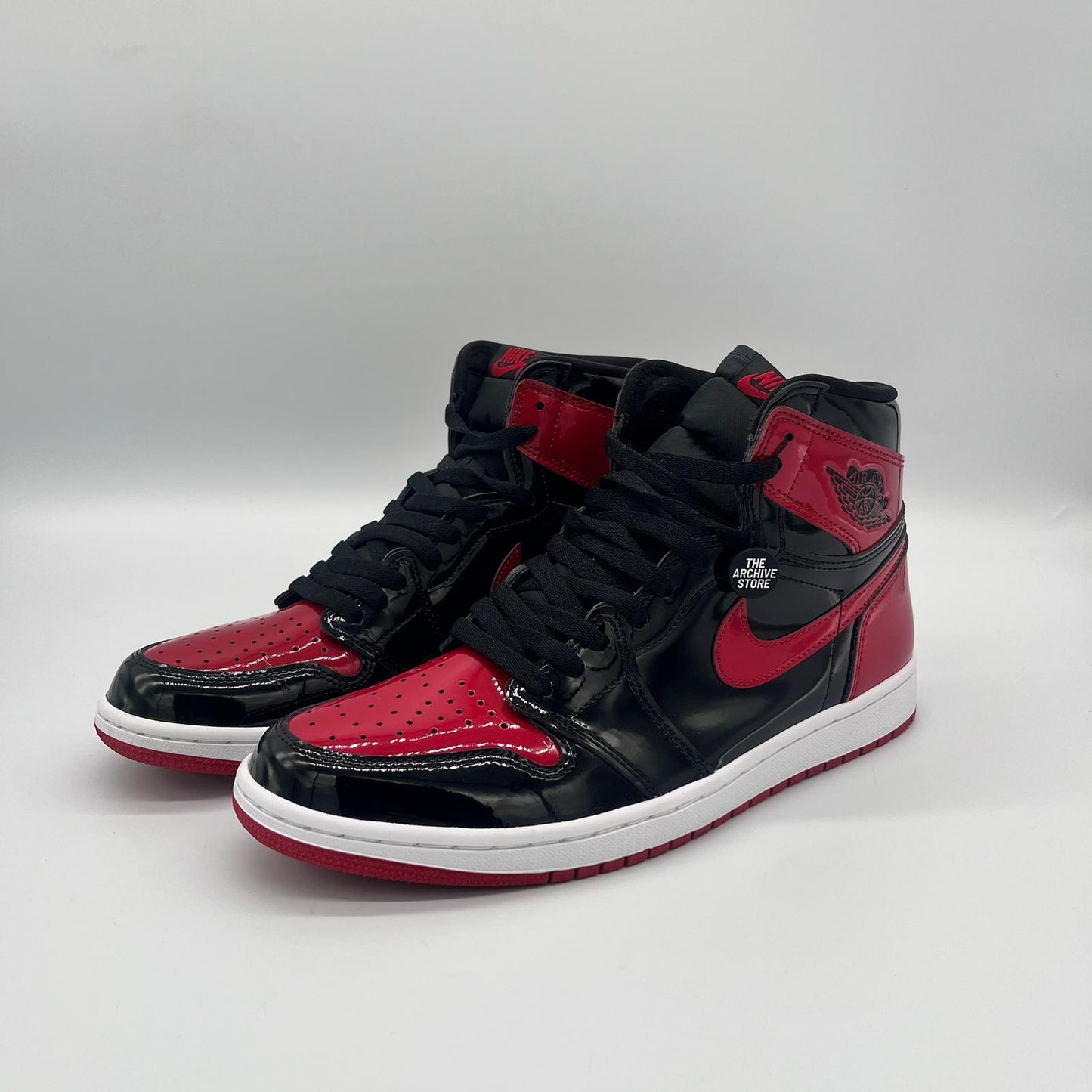 Jordan 1 Retro High OG Patent Bred Pre-owned US 11