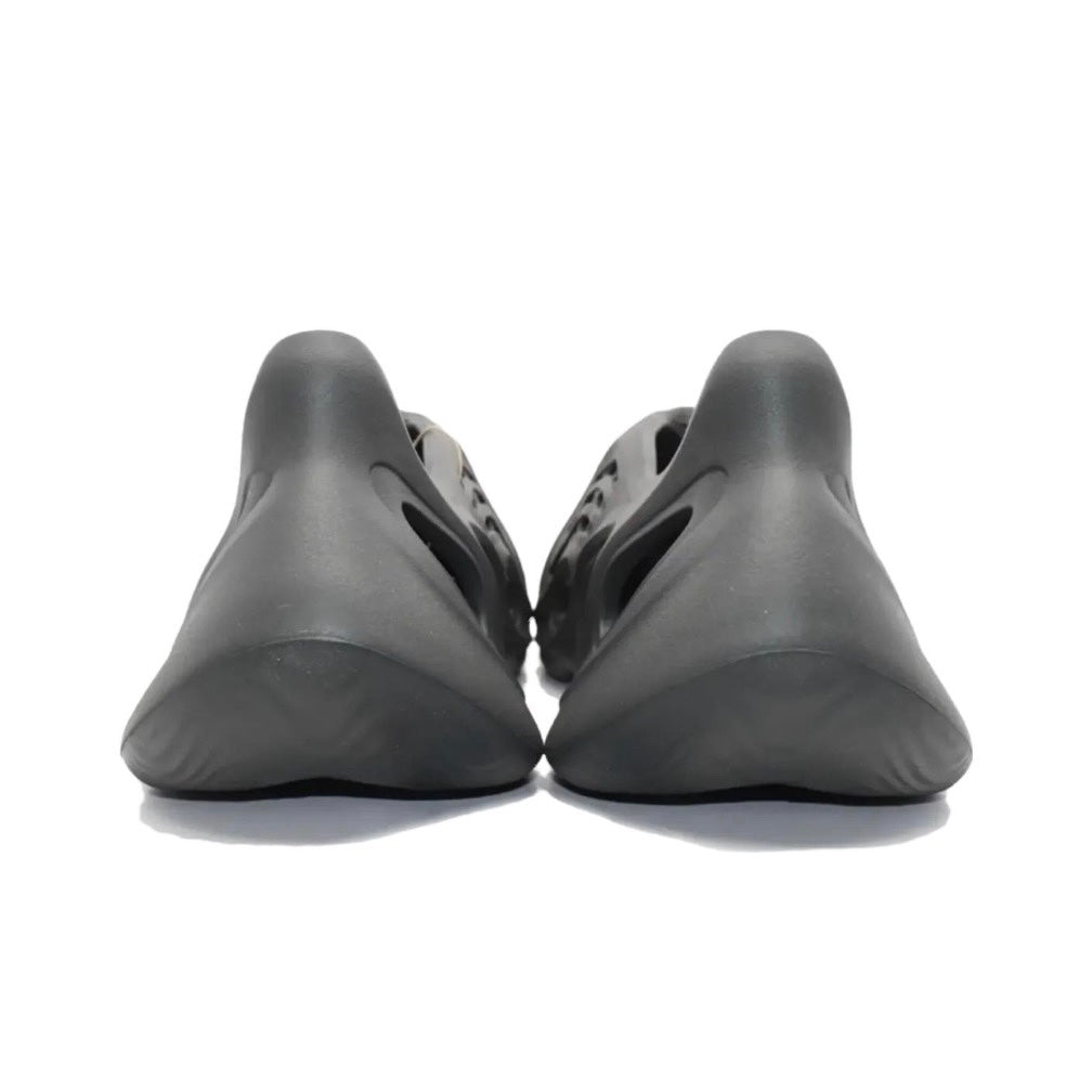adidas Yeezy Foam Runner Carbon
