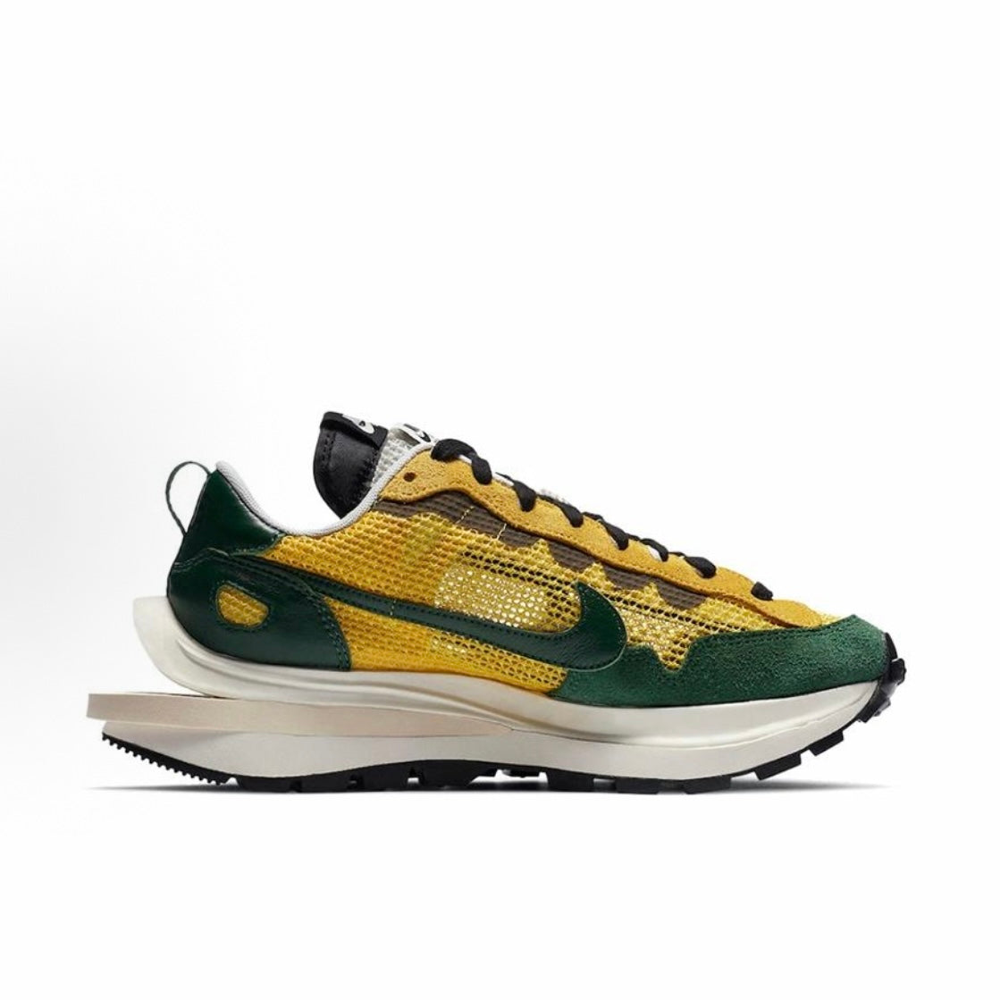 Nike Vaporwaffle sacai Tour Yellow Stadium Green