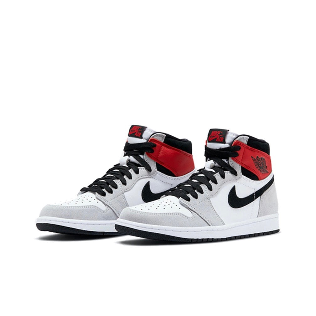 Jordan 1 Retro High Light Smoke Grey