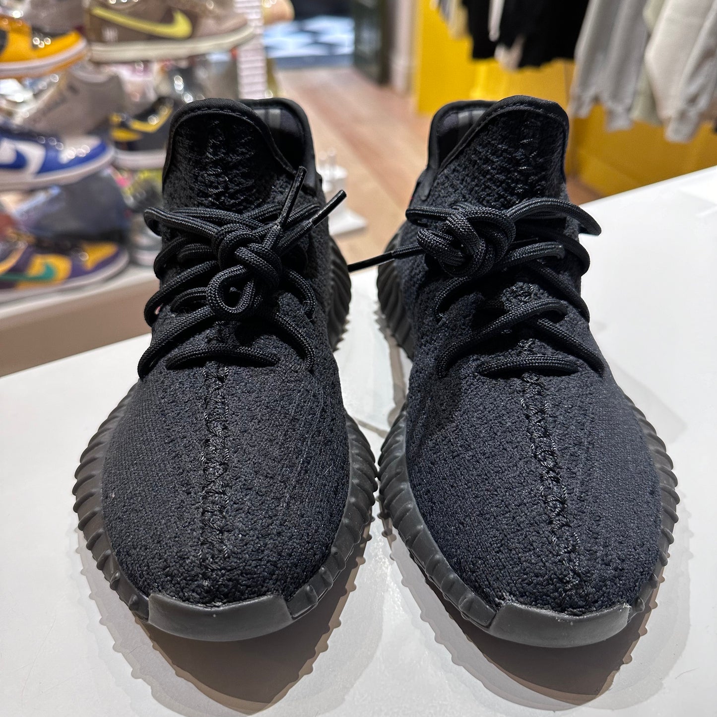 adidas Yeezy Boost 350 V2 Black Red (2017/2020) Pre-Owned