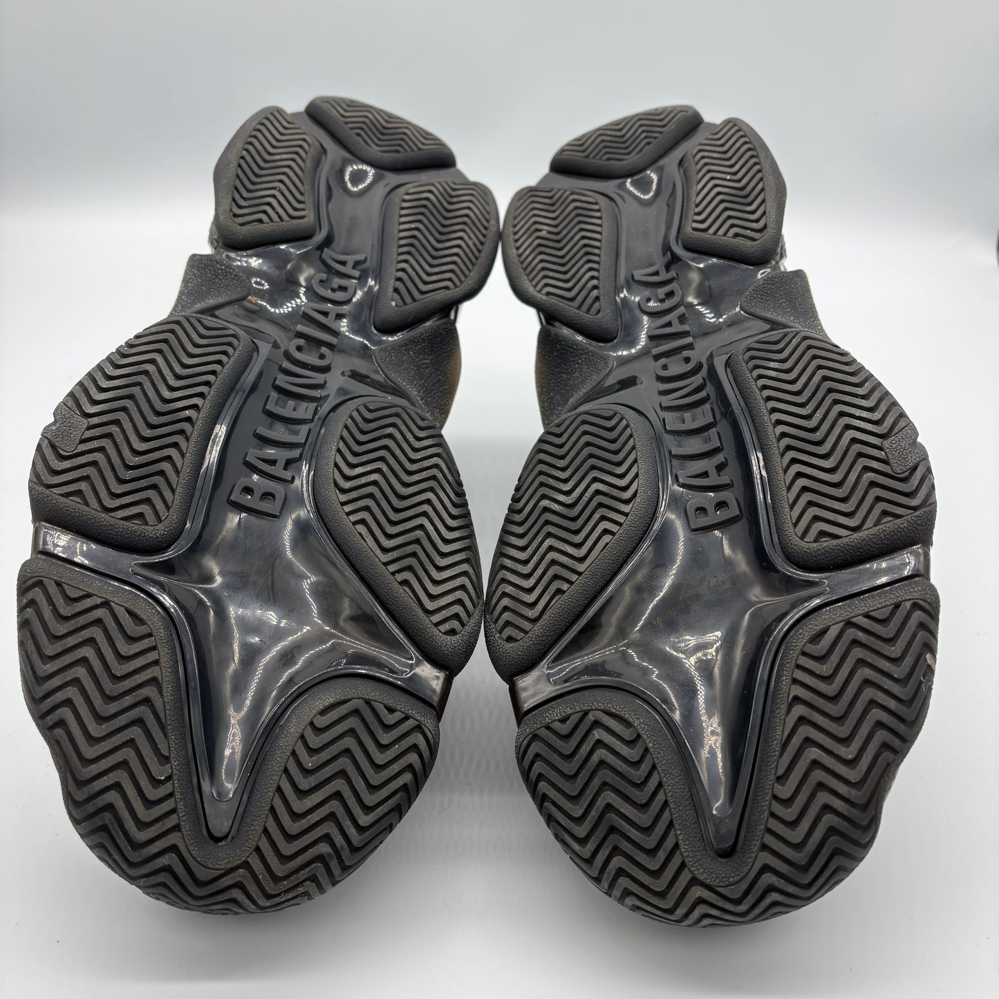Balenciaga Triple S Clear Sole Black Pre-Owned EUR45