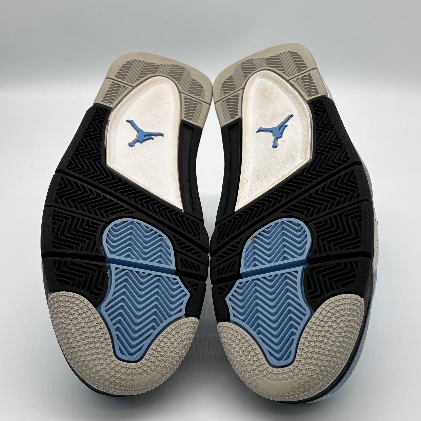 Jordan 4 Retro University Blue Pre-owned US 11