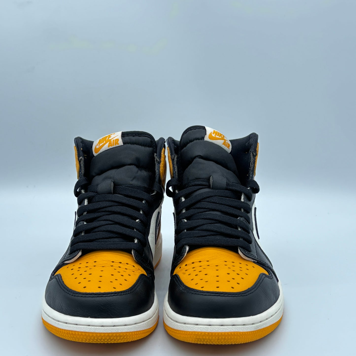 Jordan 1 Retro High OG Taxi Pre-Owned US8.5