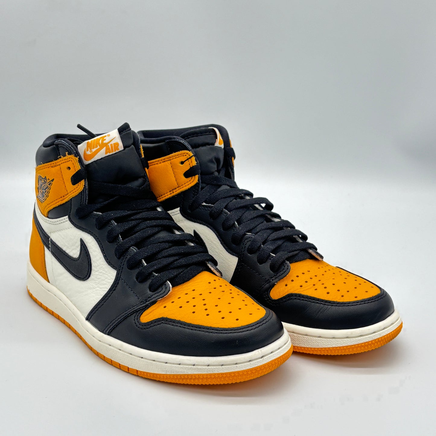 Jordan 1 Retro High OG Taxi Pre-Owned US 9