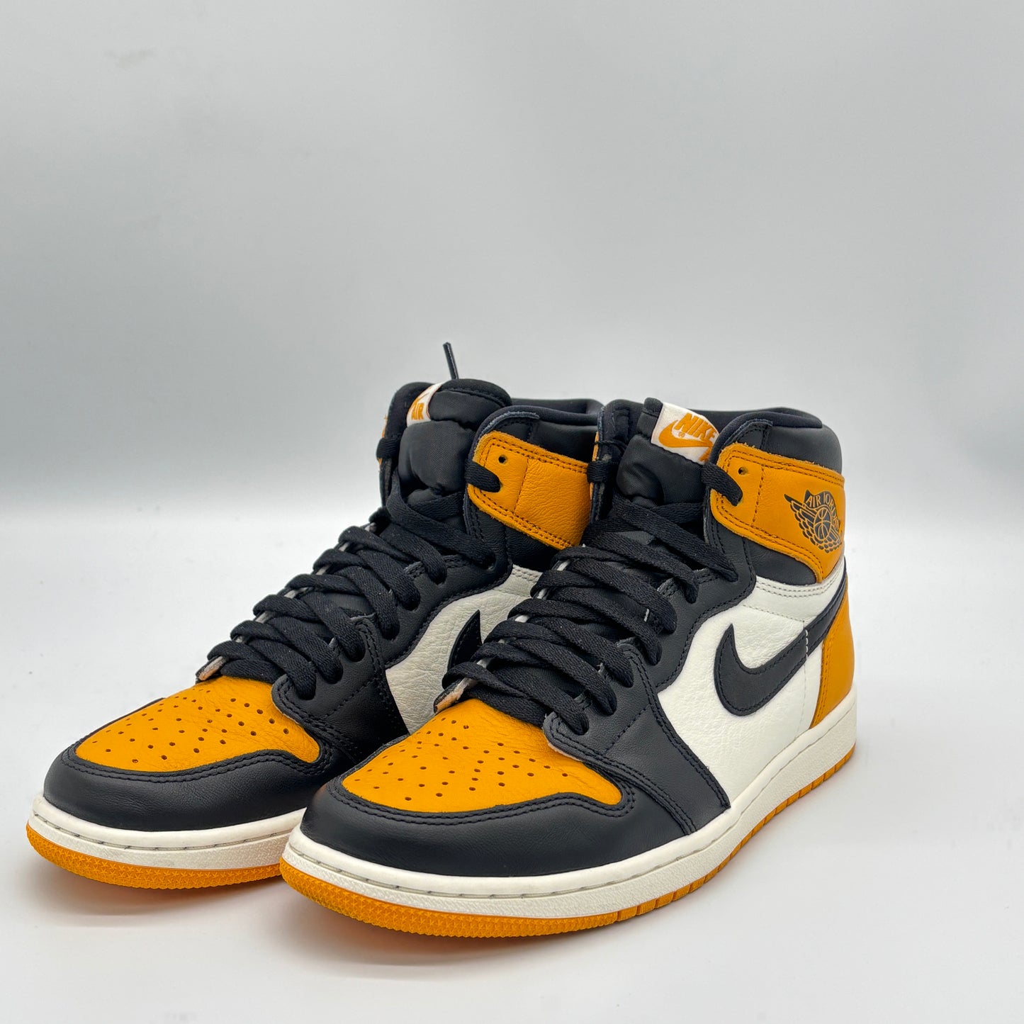Jordan 1 Retro High OG Taxi Pre-Owned US 9