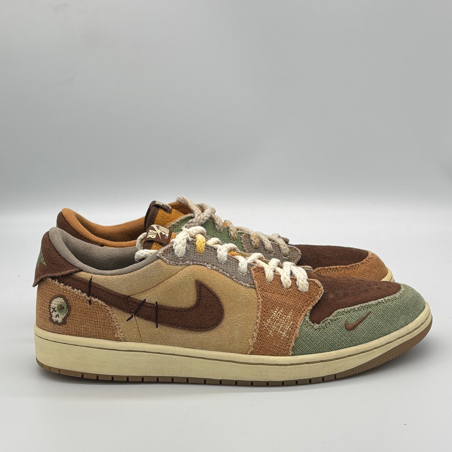 Jordan 1 Retro Low OG Zion Williamson Voodoo Pre-owned US 11