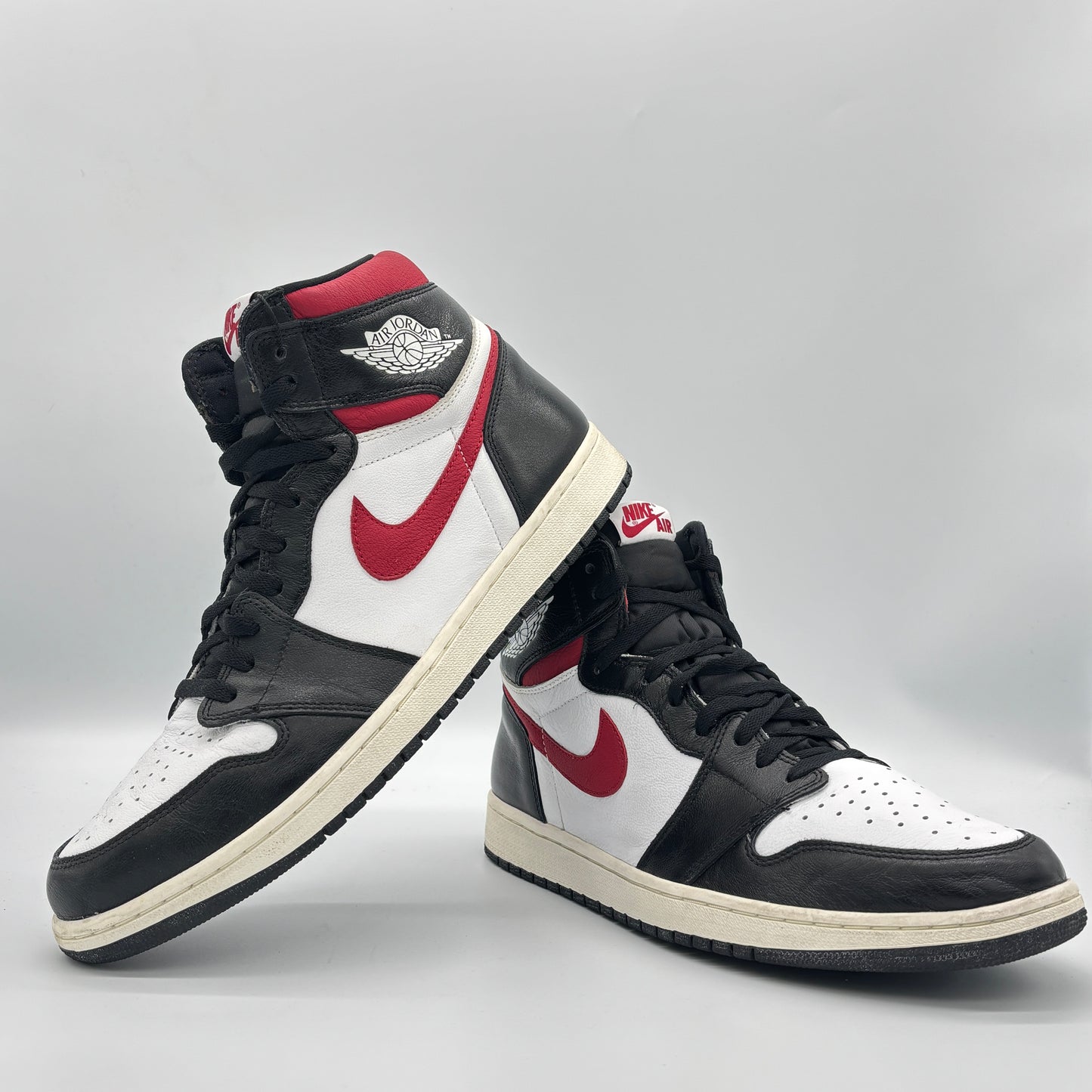 Jordan 1 Retro High Black Gym Red Pre-owned US14