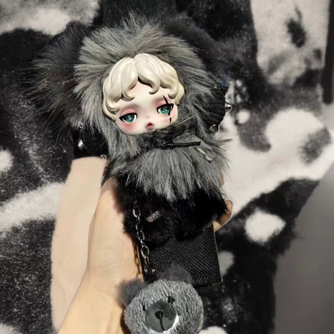 Pop Mart SKULLPANDA You Found Me! Series Buddy Doggie (Secret Edition) Plush Doll