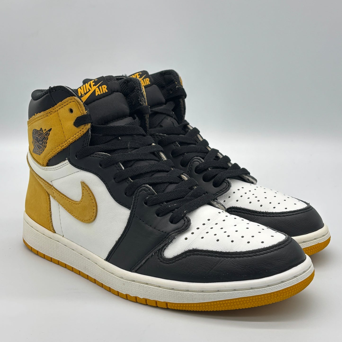 Jordan 1 Retro High Yellow Ochre Pre-owned US 10.5