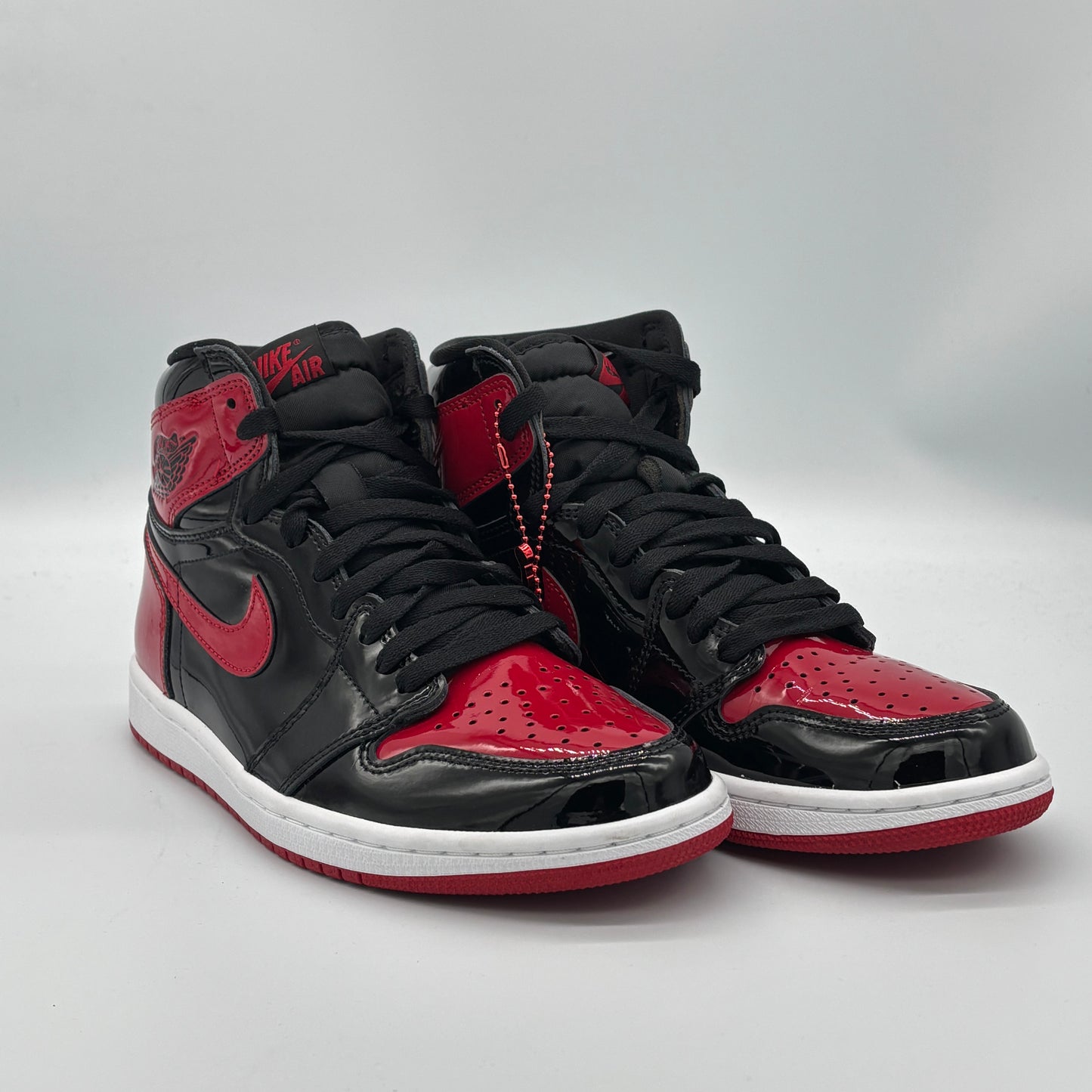 Jordan 1 Retro High OG Patent Bred Pre-owned US 8