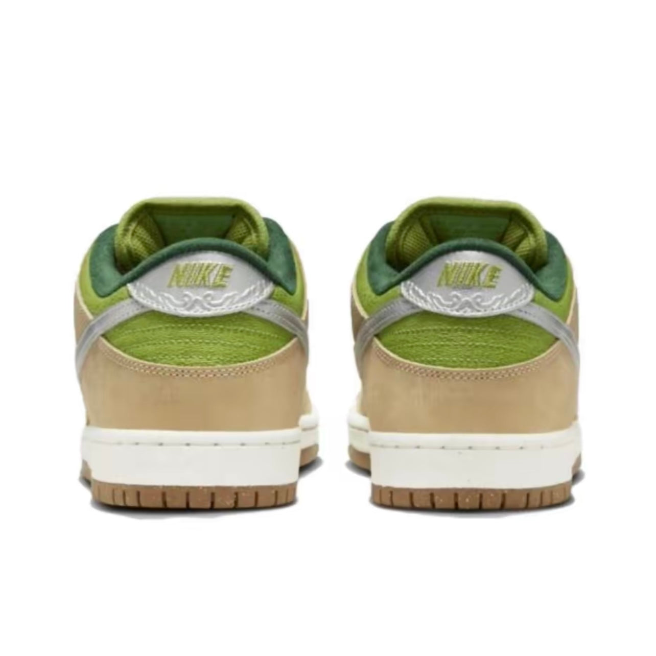 Nike SB Dunk Low Escargot