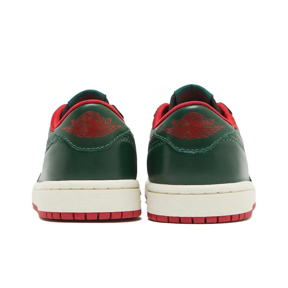 Air Jordan 1 Low OG "Black/Gorge Green"