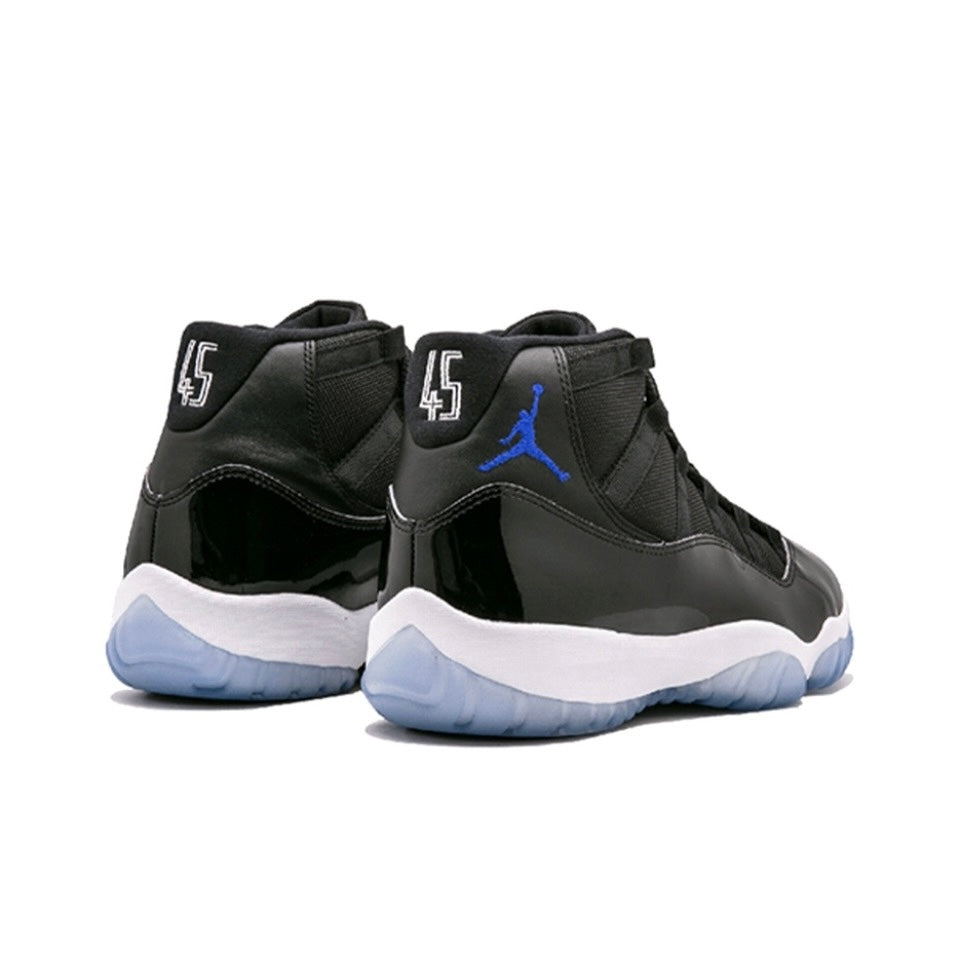 Jordan 11 Retro Space Jam (2016)