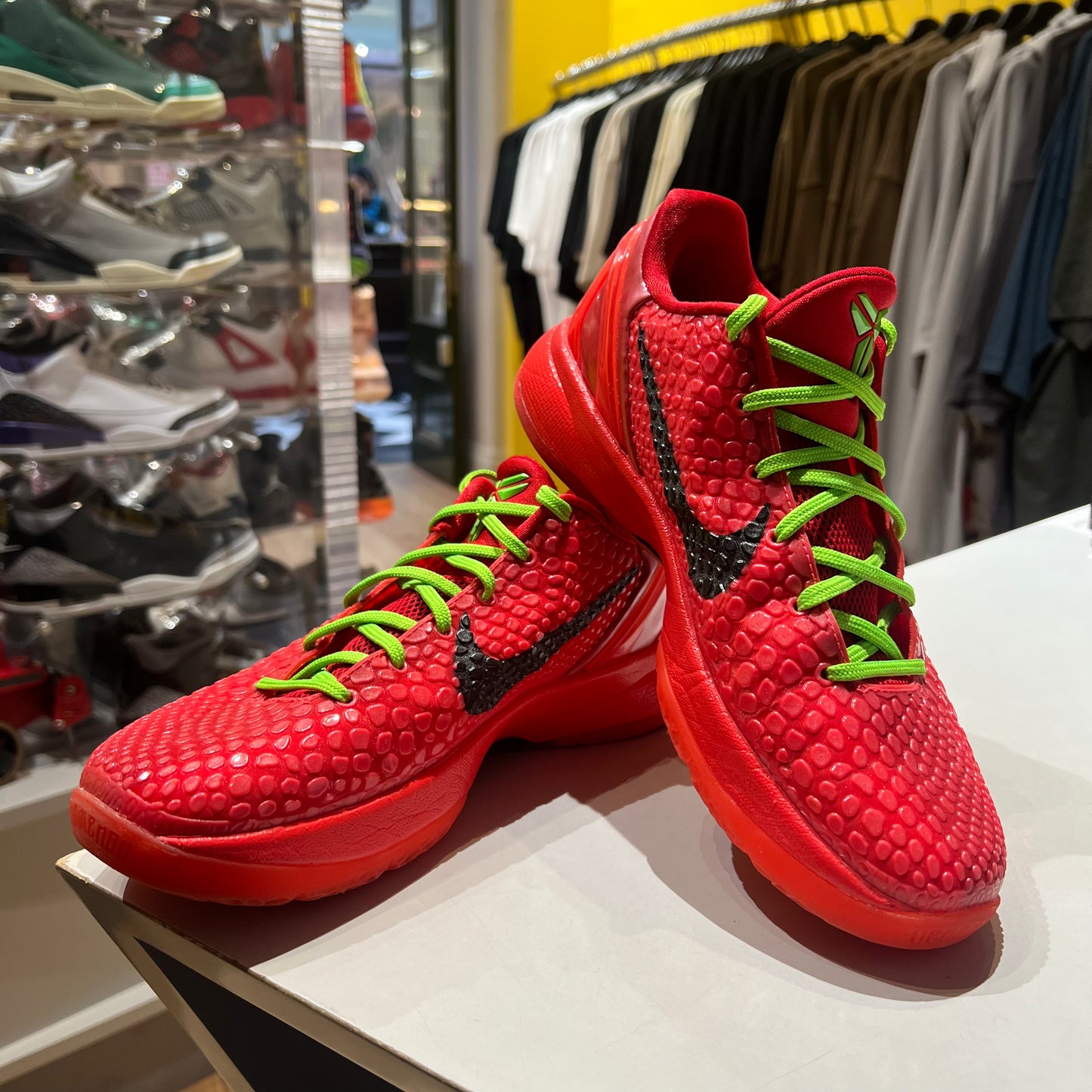Nike Kobe 6 Protro Reverse Grinch Pre-owned US7.5