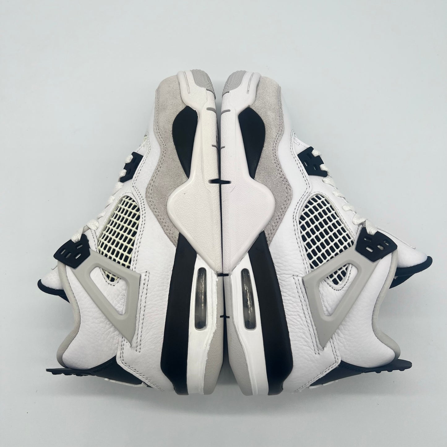 Jordan 4 Retro Military Black (GS) Pre-owned US4Y