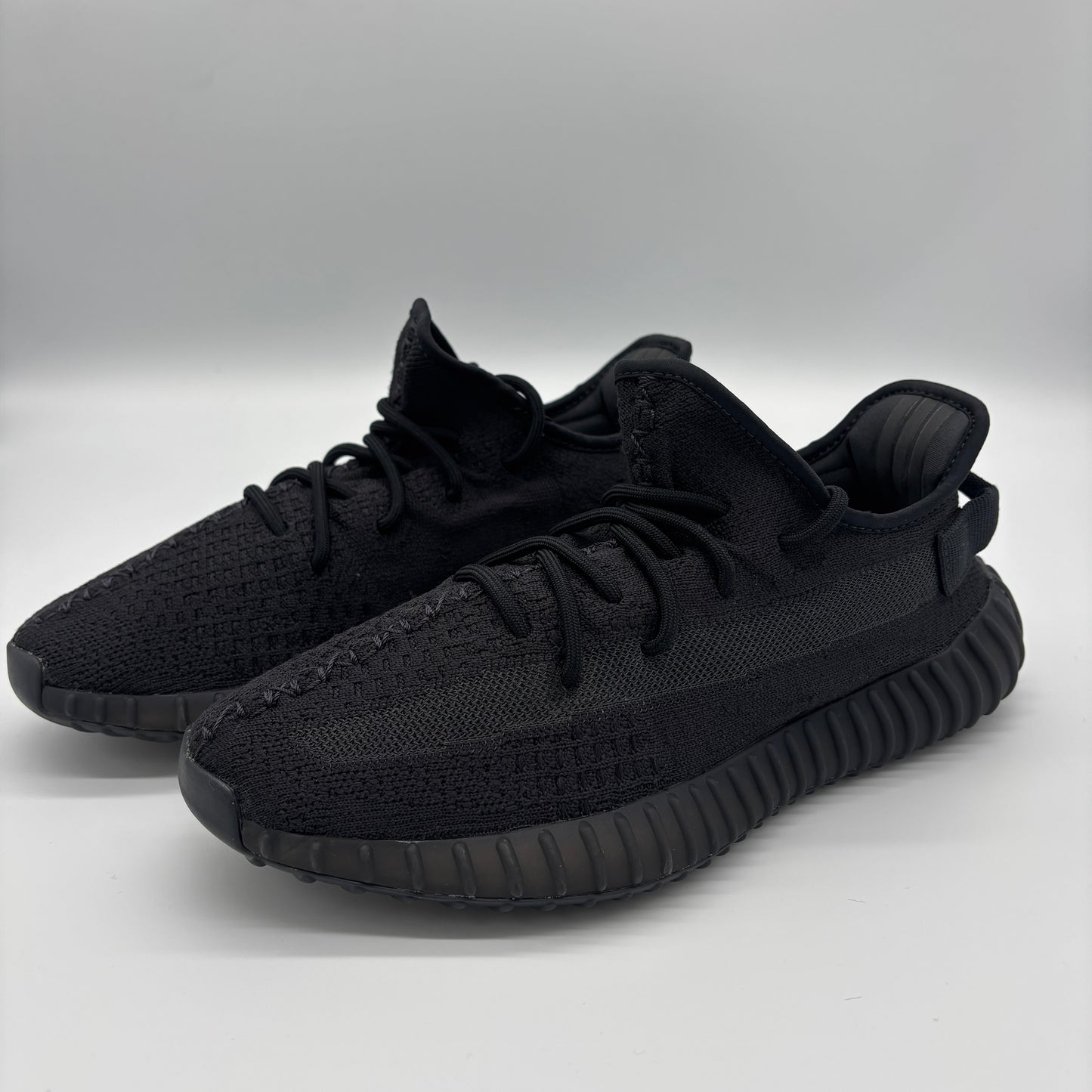 Adidas Yeezy Boost 350 V2 Onyx US9 Pre-owned