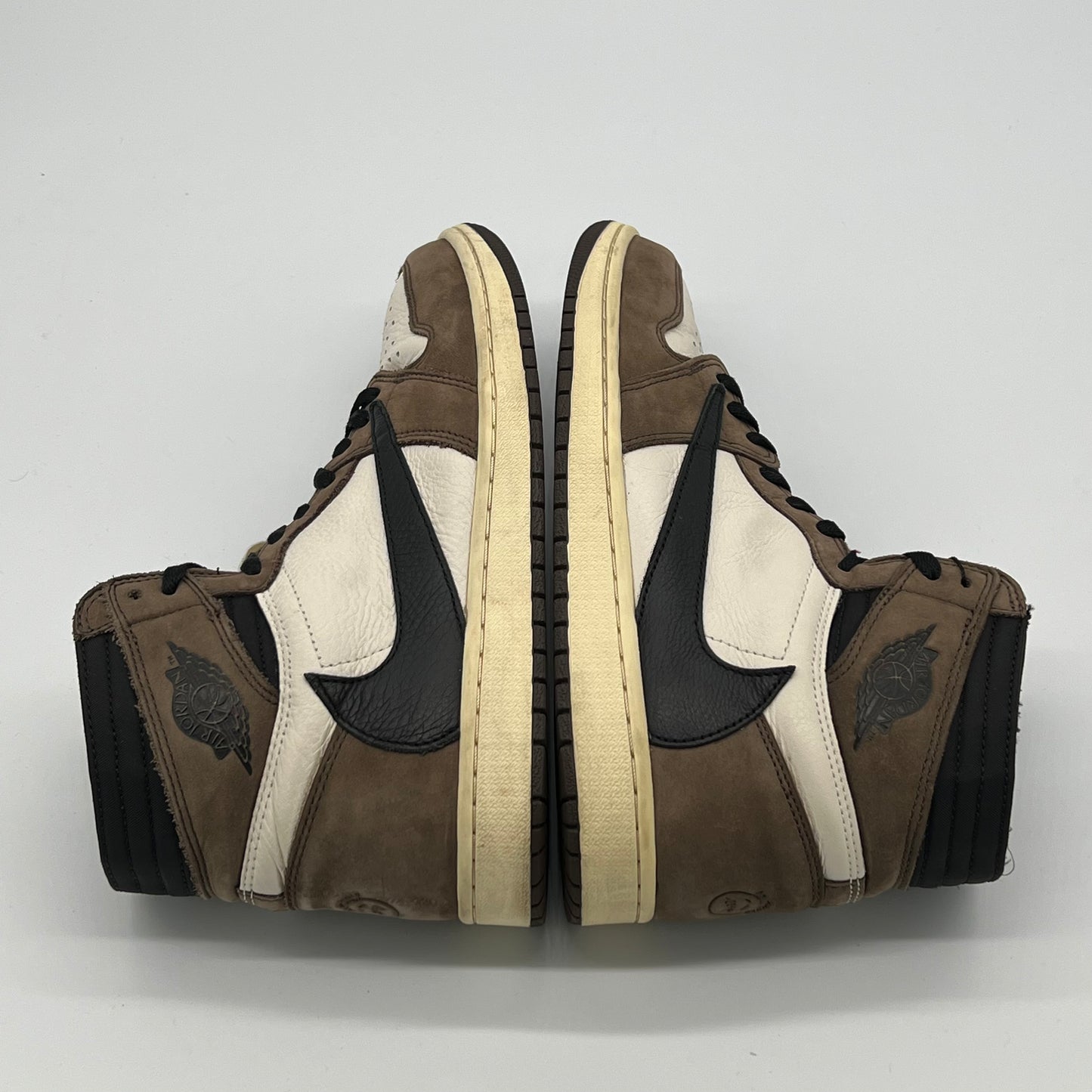Jordan 1 Retro High OG SP Travis Scott Mocha Pre-Owned Size 10.5