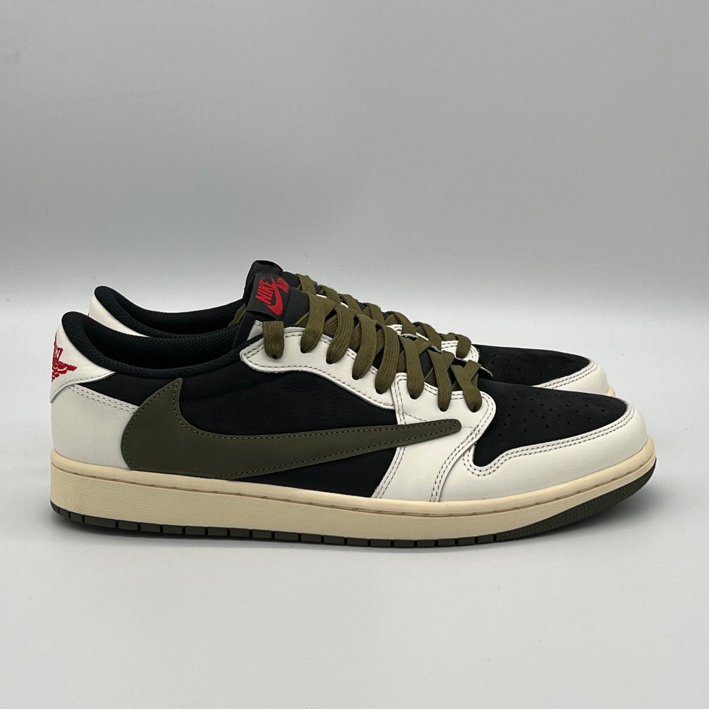 Jordan 1 Retro Low OG SP Travis Scott Olive (Women’s) Pre-owned WUS12/US10.5