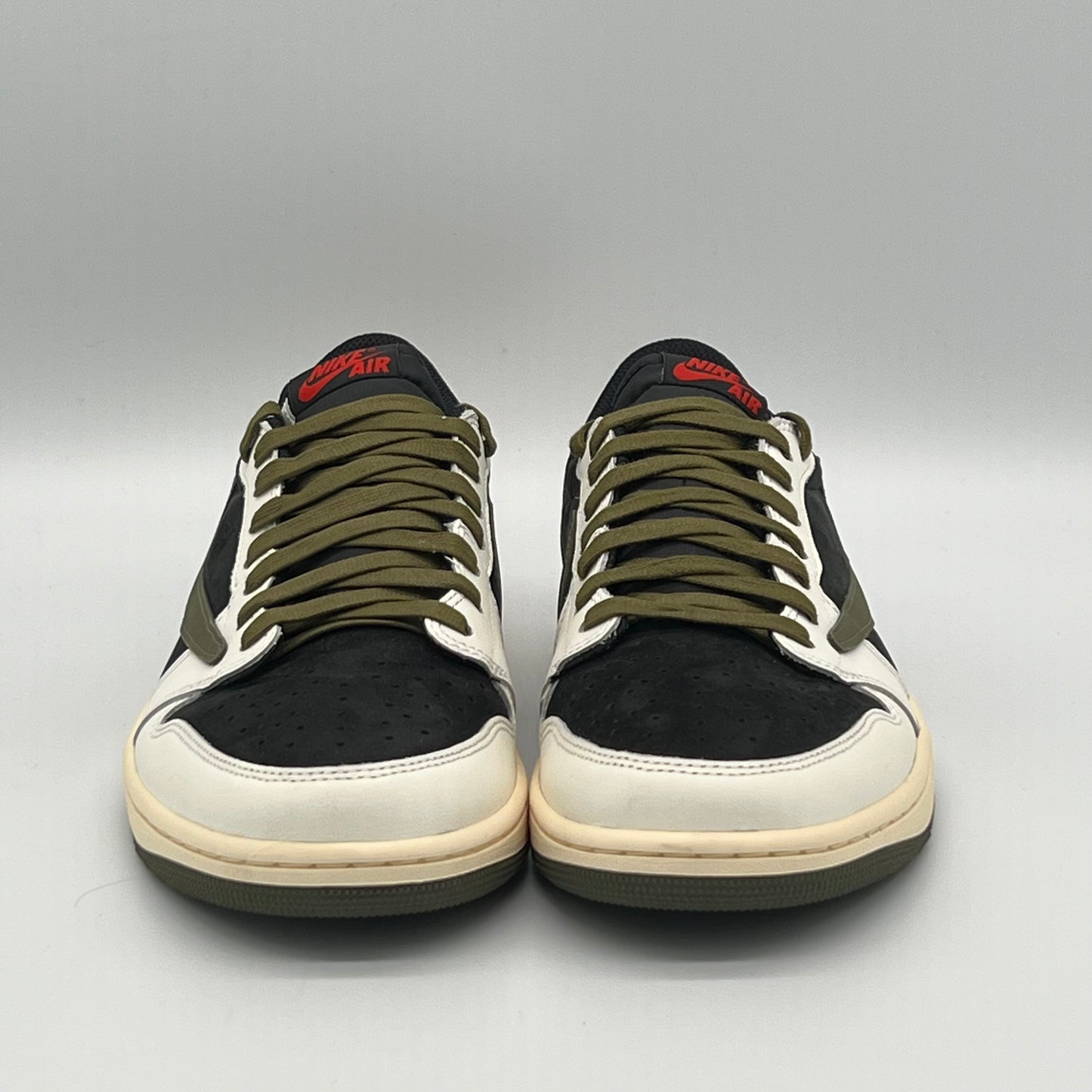 Jordan 1 Retro Low OG SP Travis Scott Olive (Women’s) Pre-owned WUS12/US10.5