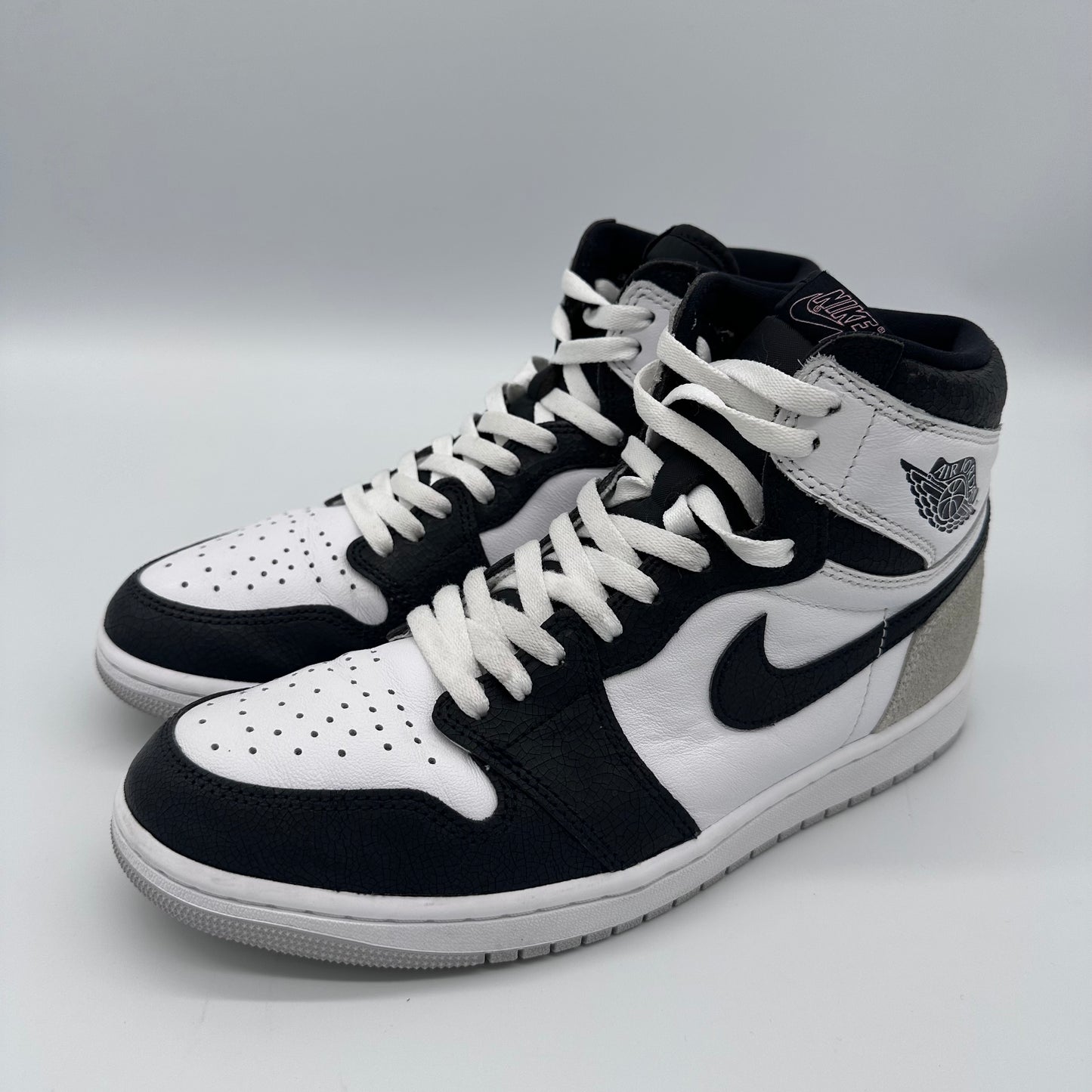 Jordan 1 Retro High OG Bleached Coral Pre-owned US 10