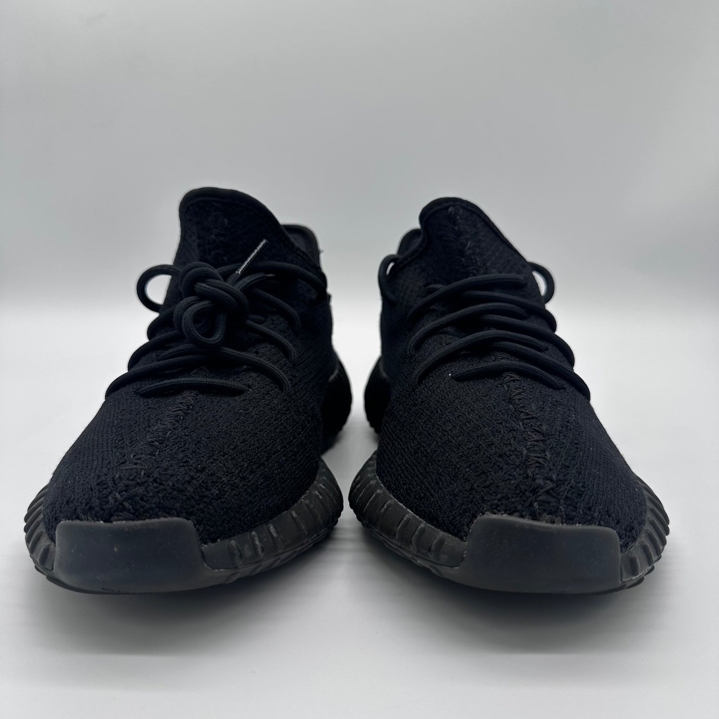 adidas Yeezy Boost 350 V2 Black Red Bred (2020) pre-owned US10