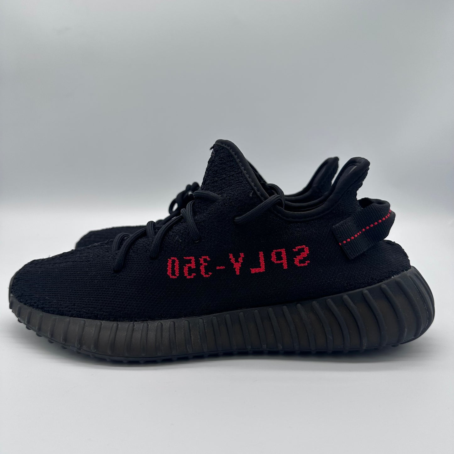adidas Yeezy Boost 350 V2 Black Red Bred (2020) pre-owned US10