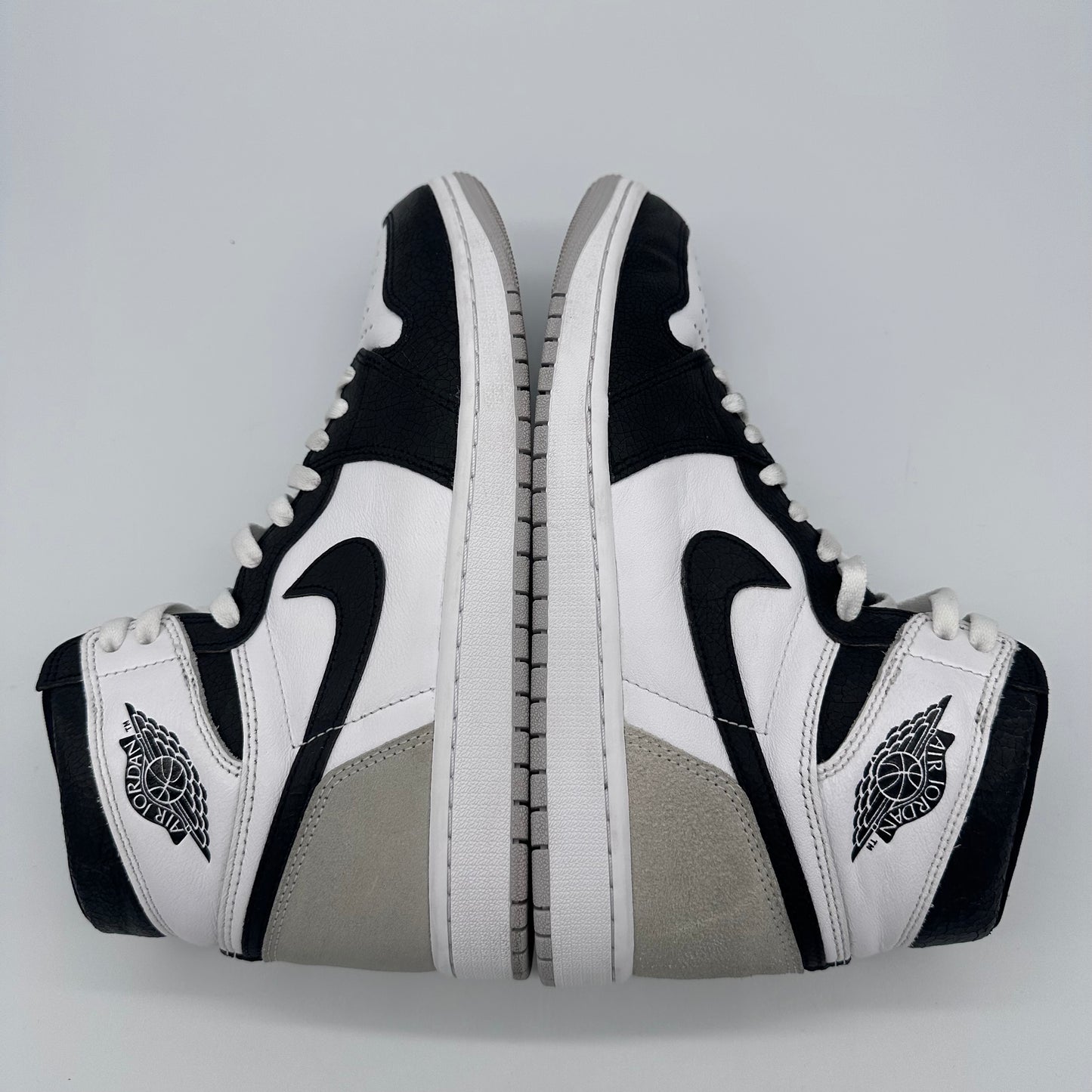 Jordan 1 Retro High OG Bleached Coral Pre-owned US 10