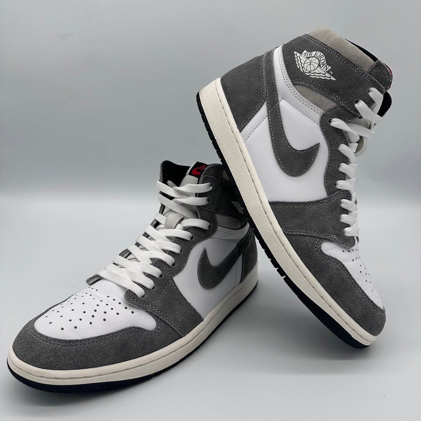 Jordan 1 Retro High OG Washed Black Pre-owned US10