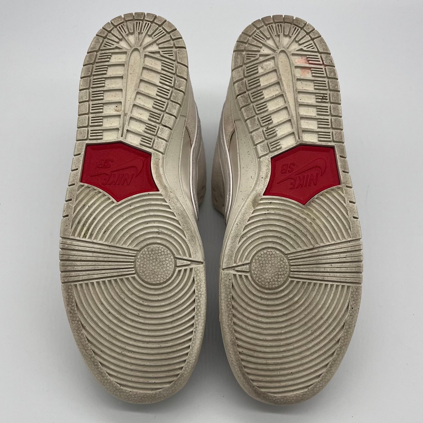 Nike SB Dunk Low City of Love Light Bone Pre-owned US11