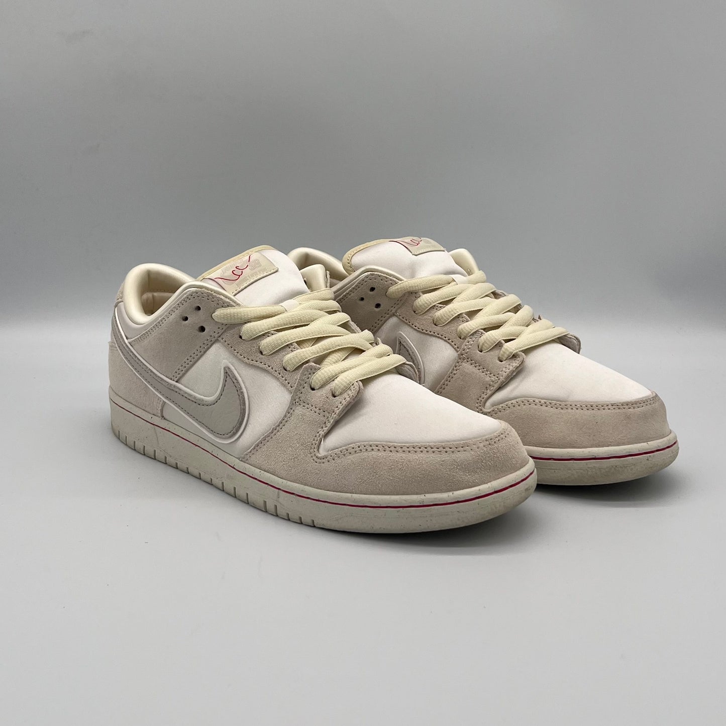 Nike SB Dunk Low City of Love Light Bone Pre-owned US11