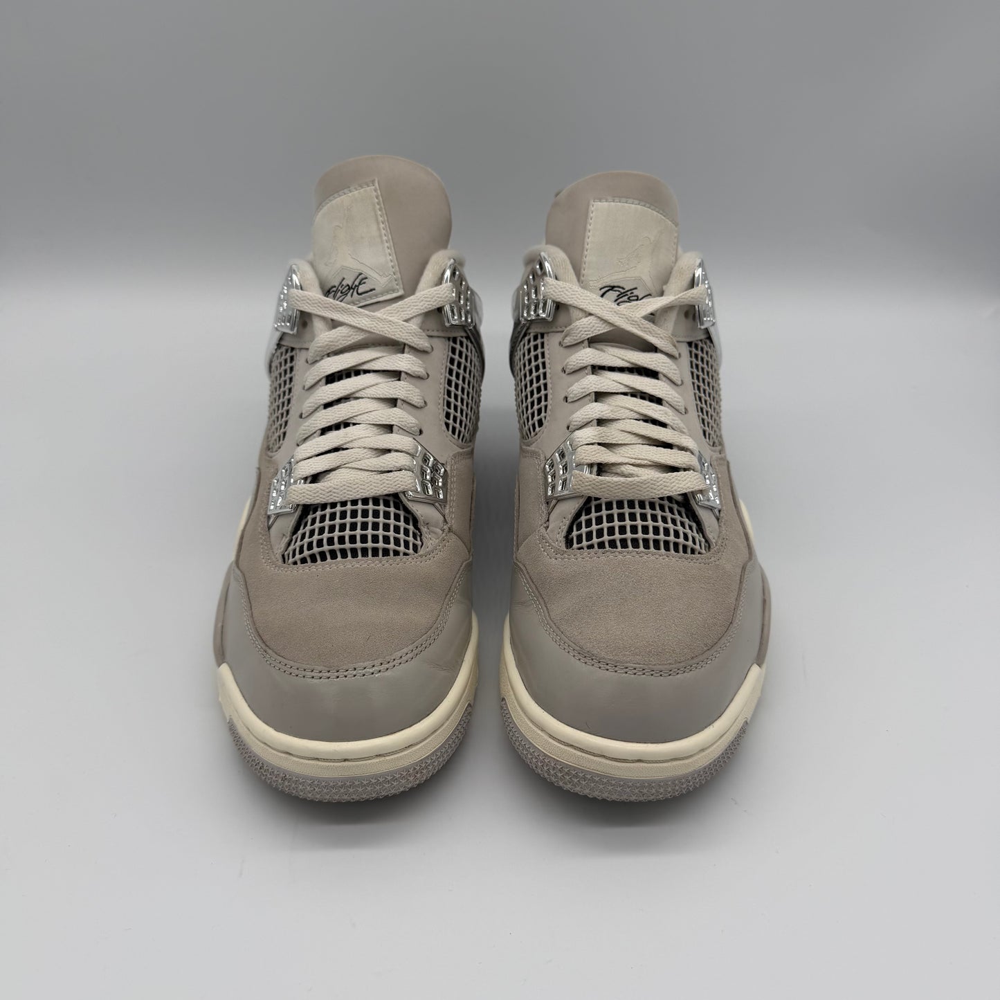 Jordan 4 Retro Frozen Moments (Women's) Pre-owned  US10