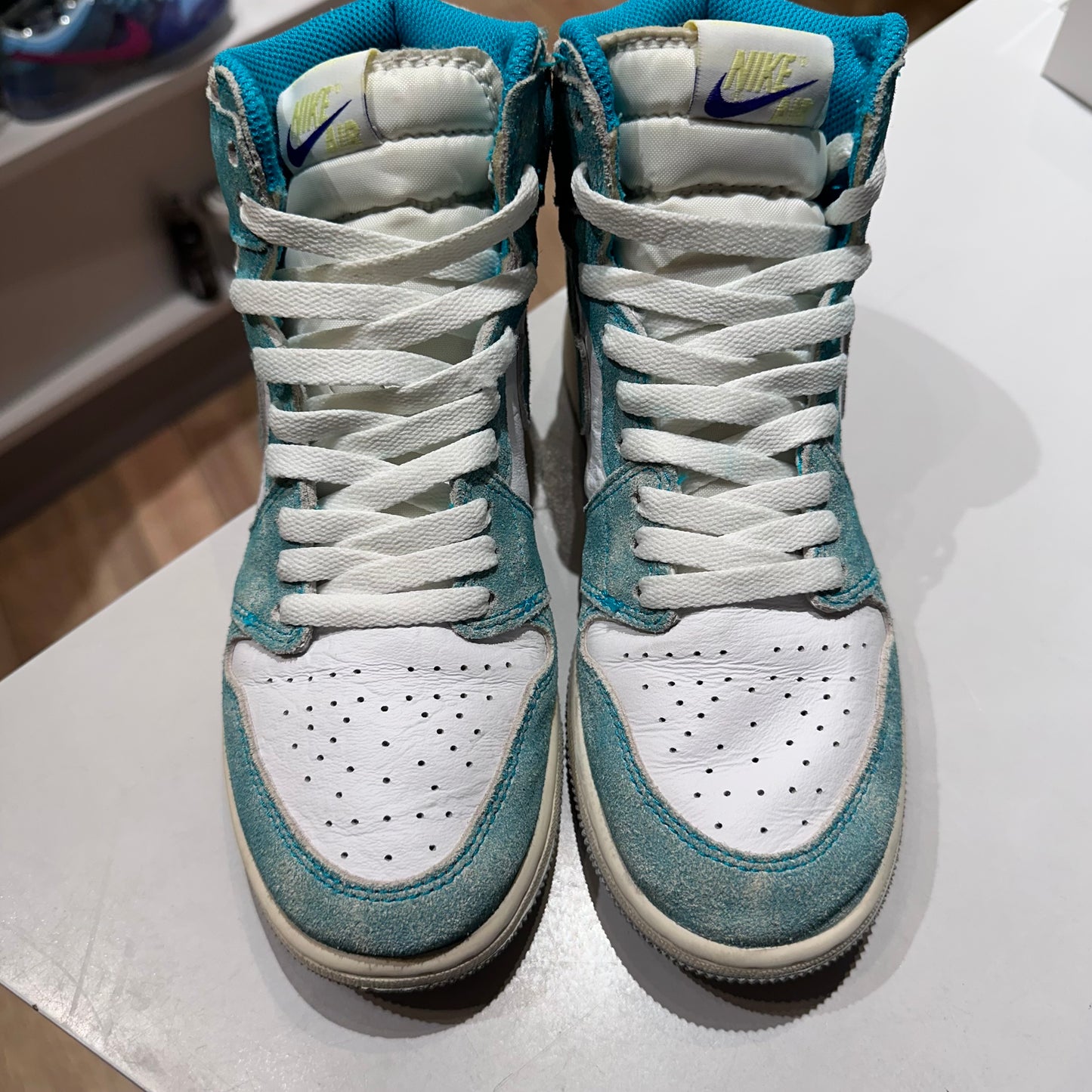 Jordan 1 Retro High Turbo Green (GS) Pre-owned US 6Y