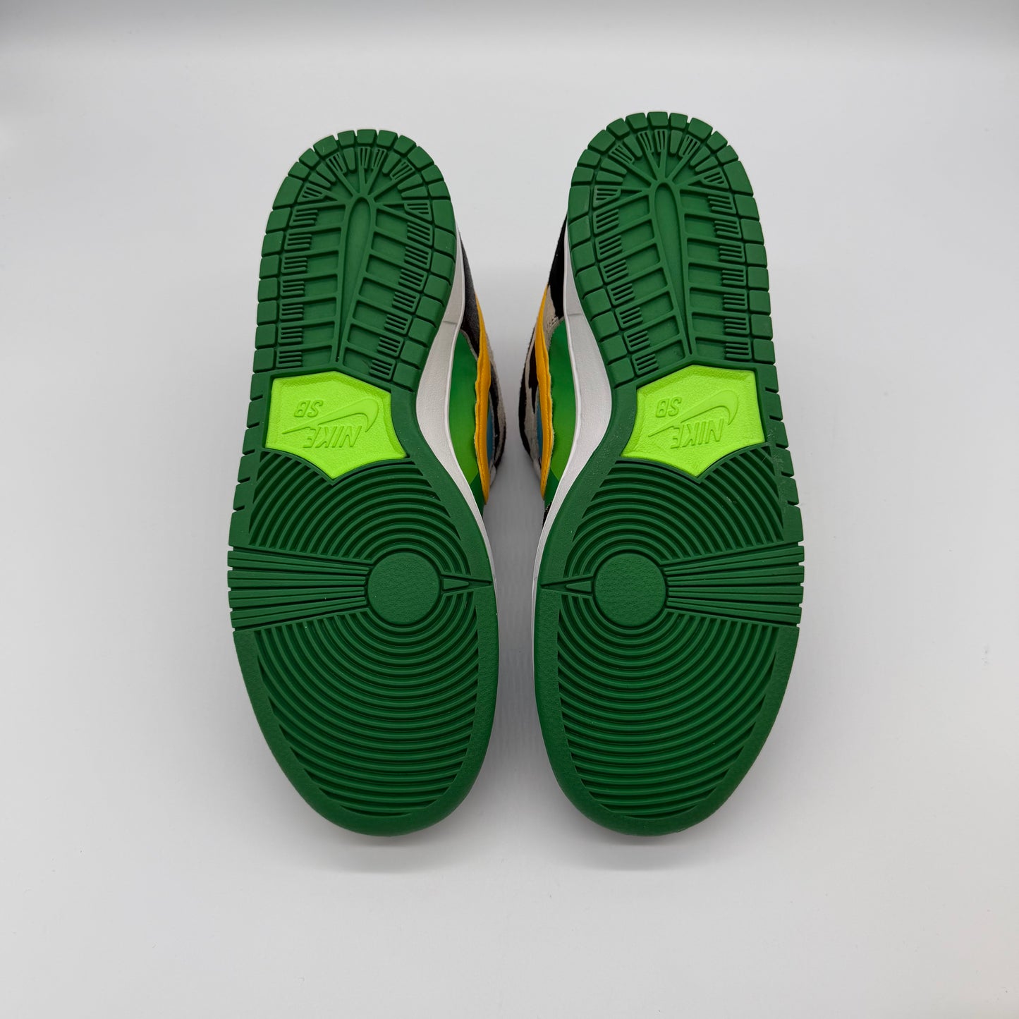 Nike SB Dunk Low Ben & Jerry's Chunky Dunky Pre-owned US 9