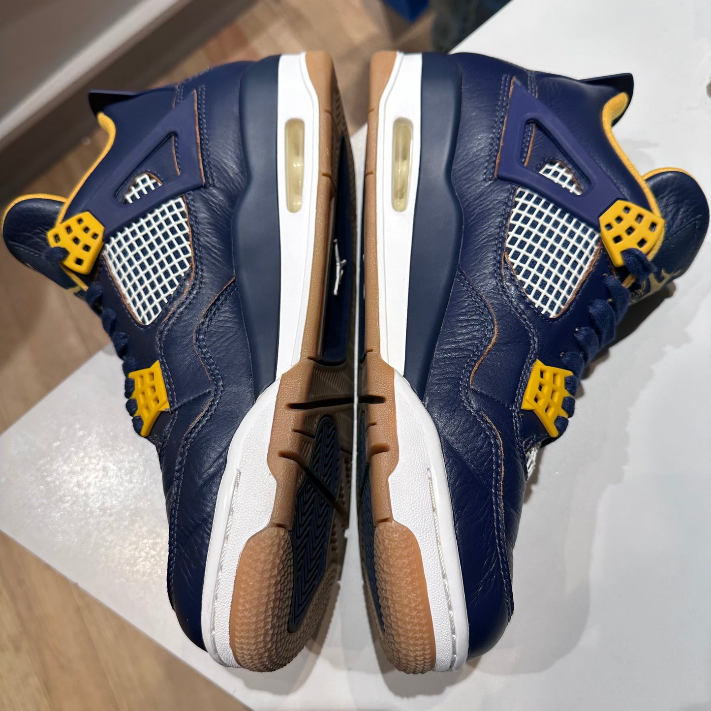 Jordan 4 Retro Dunk From Above Pre-owned