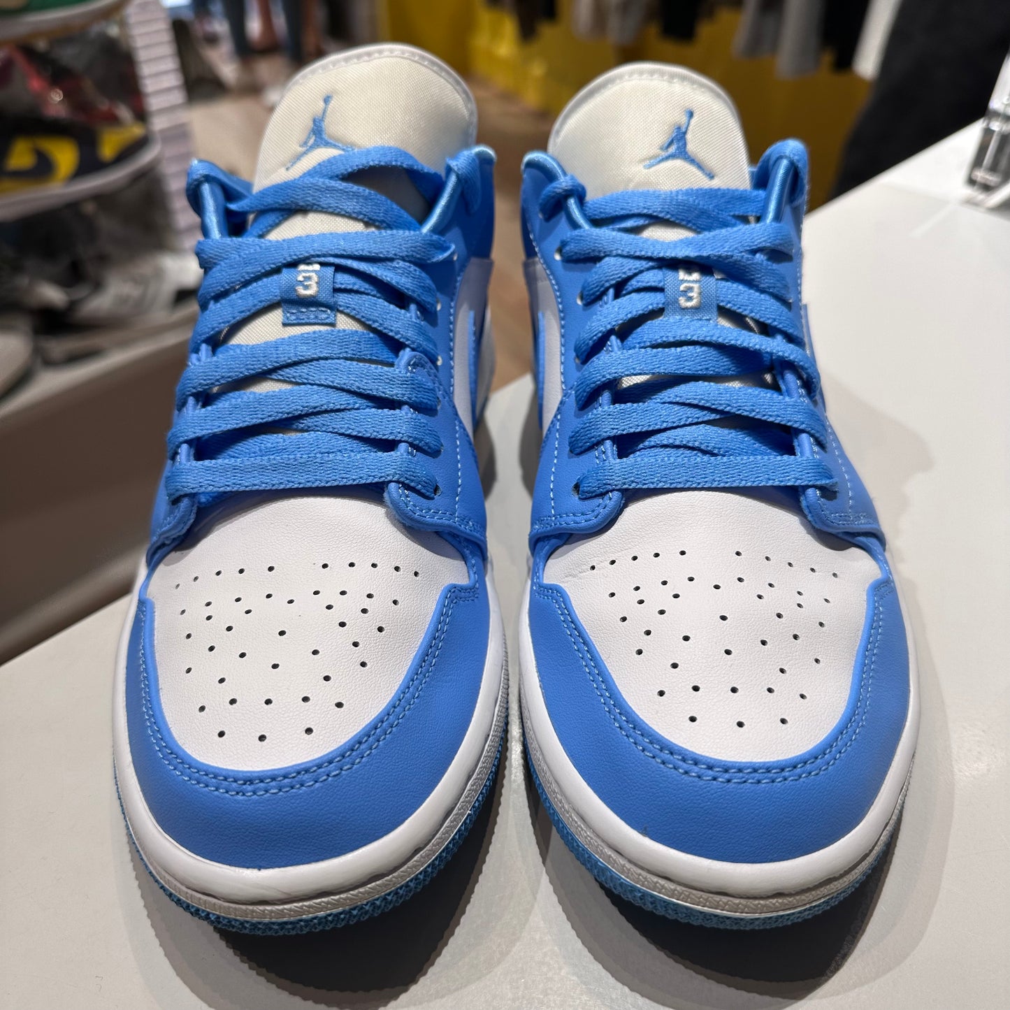 Jordan 1 Low UNC (Women's) Pre-Owned