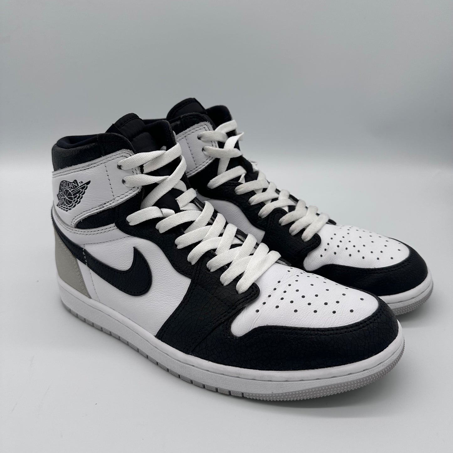 Jordan 1 Retro High OG Bleached Coral Pre-owned US 10