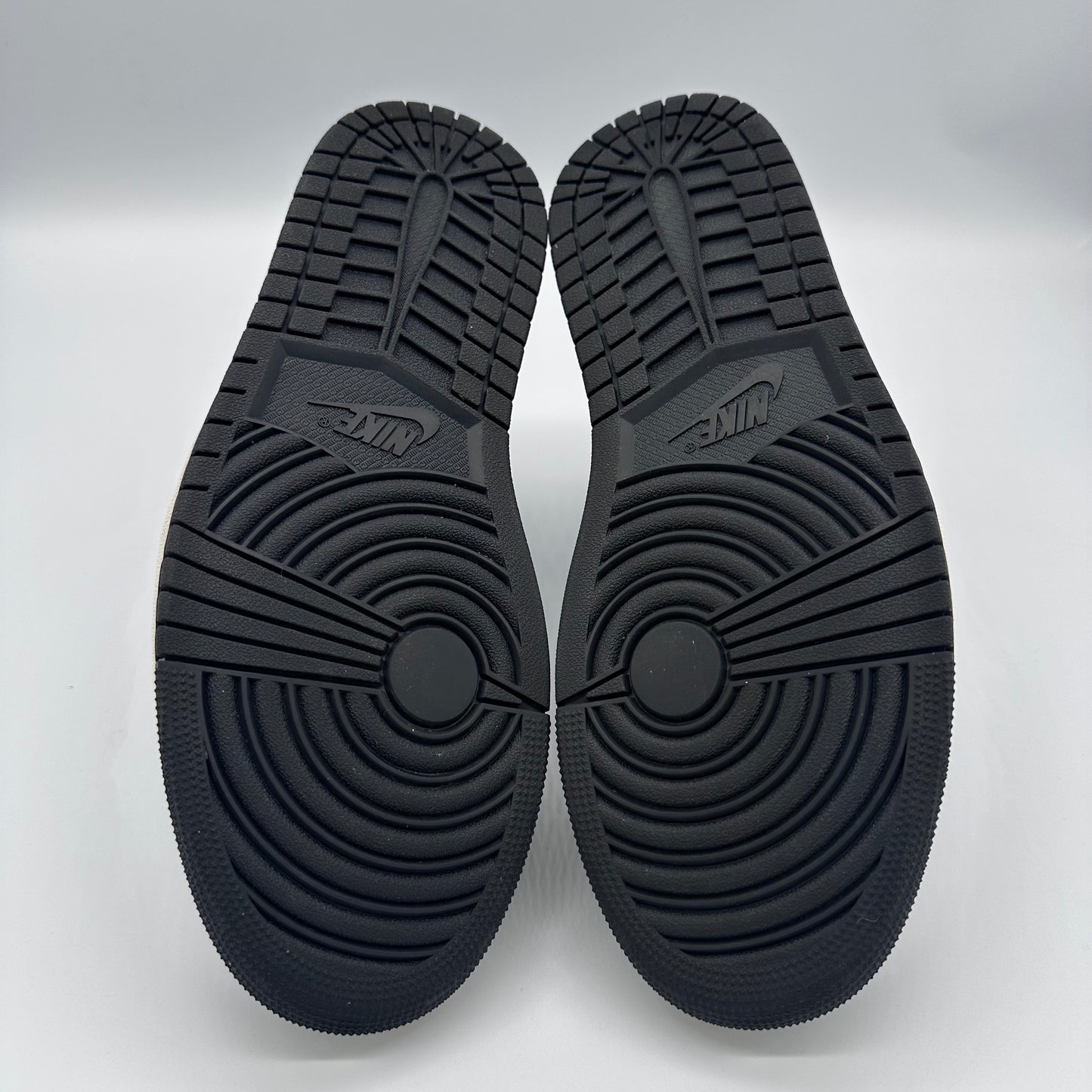 Jordan 1 Retro High OG Washed Black Pre-owned US10