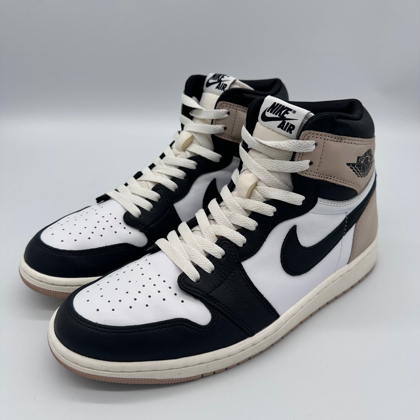 Jordan 1 Retro High OG Latte Pre-owned US10.5