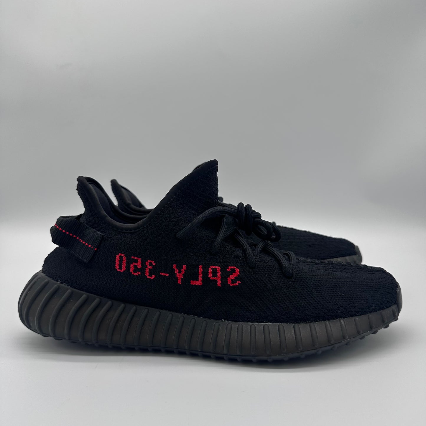 adidas Yeezy Boost 350 V2 Black Red Bred (2020) pre-owned US10