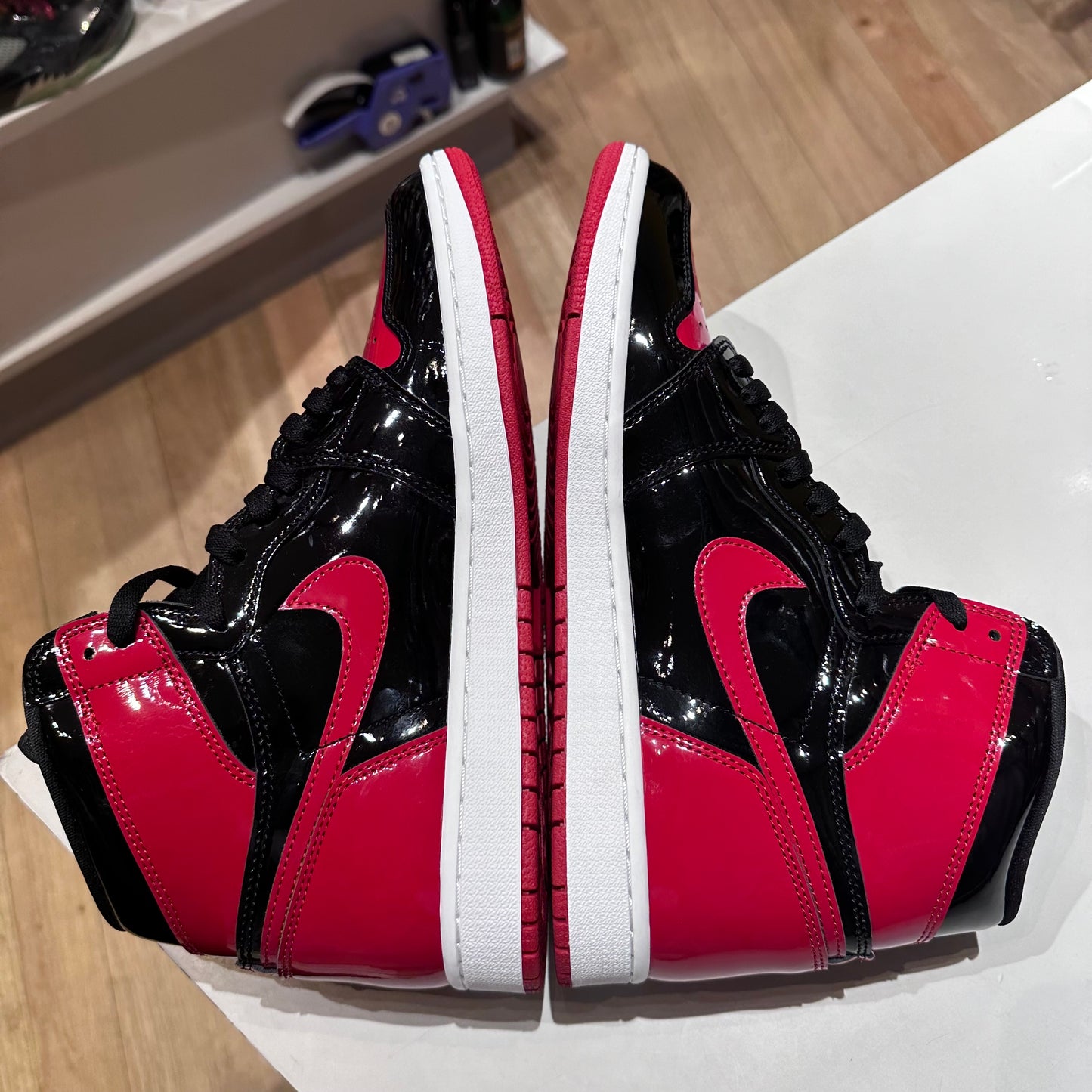 Jordan 1 Retro High OG Patent Bred Pre-owned US 11