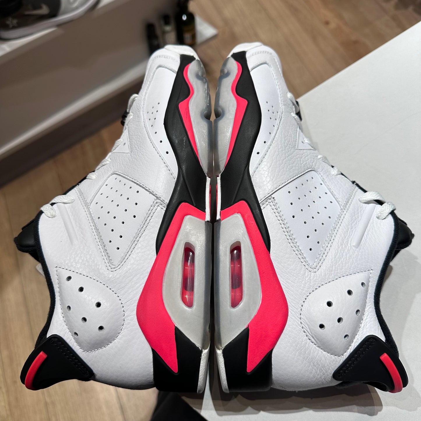 Jordan 6 Retro Low Infrared White Pre-owned US 12