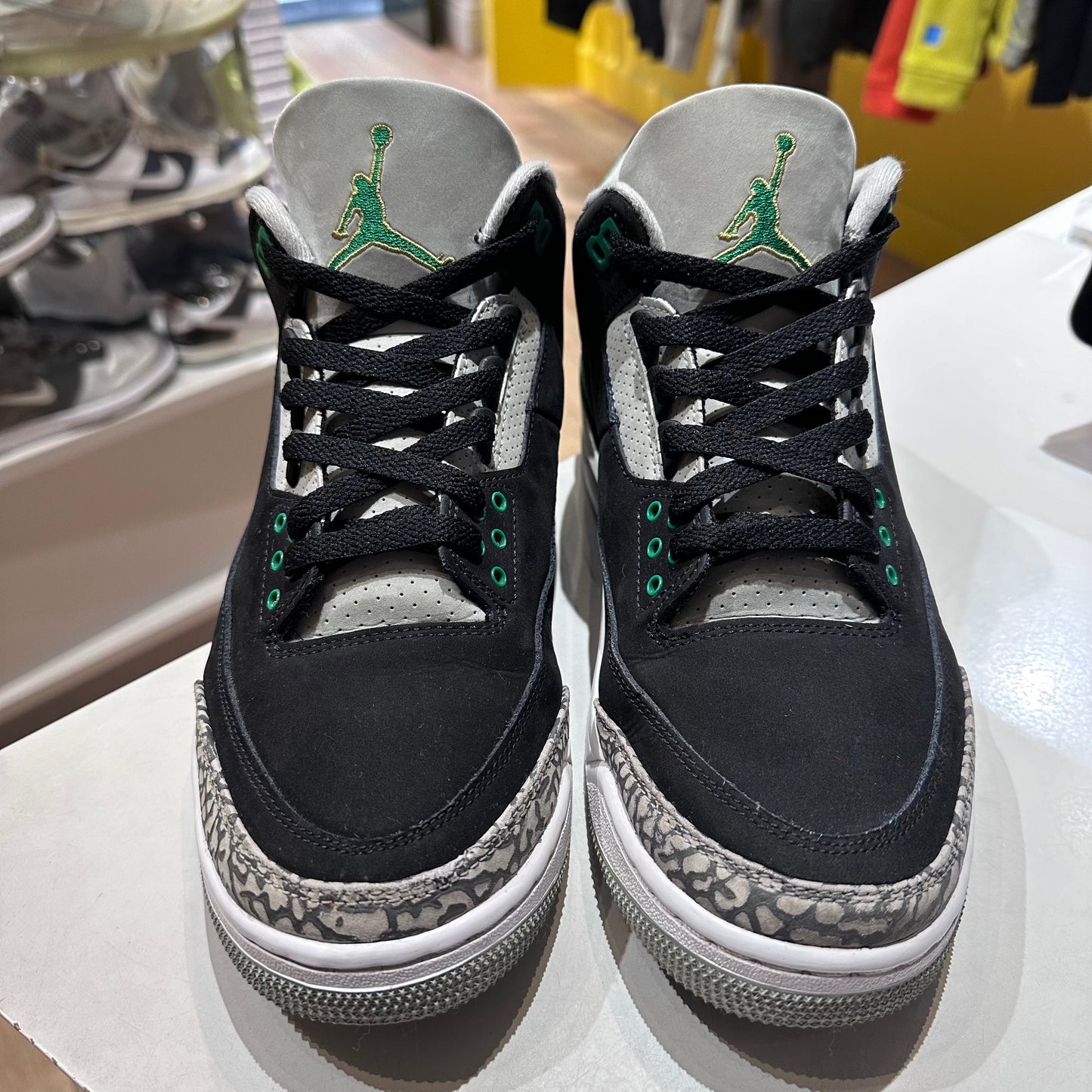 Jordan 3 Retro Pine Green Pre-owned US 9