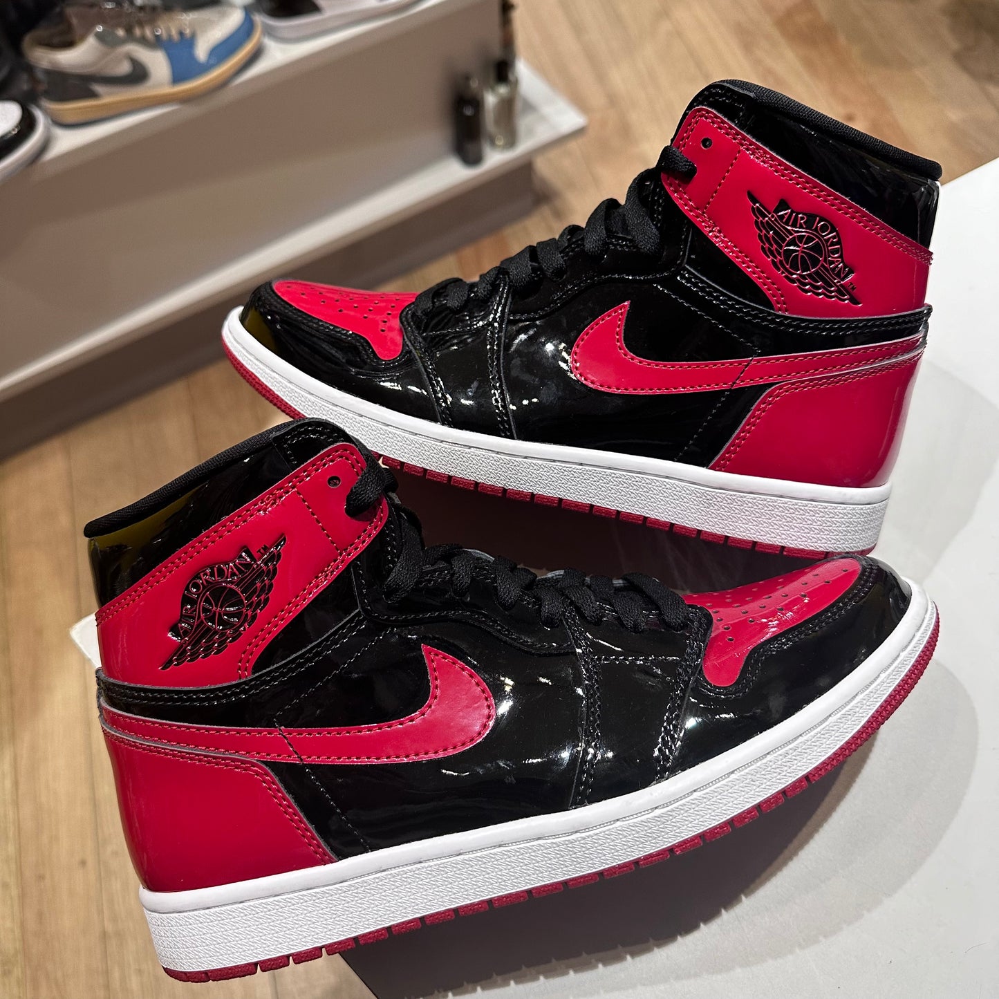 Jordan 1 Retro High OG Patent Bred Pre-owned US 9