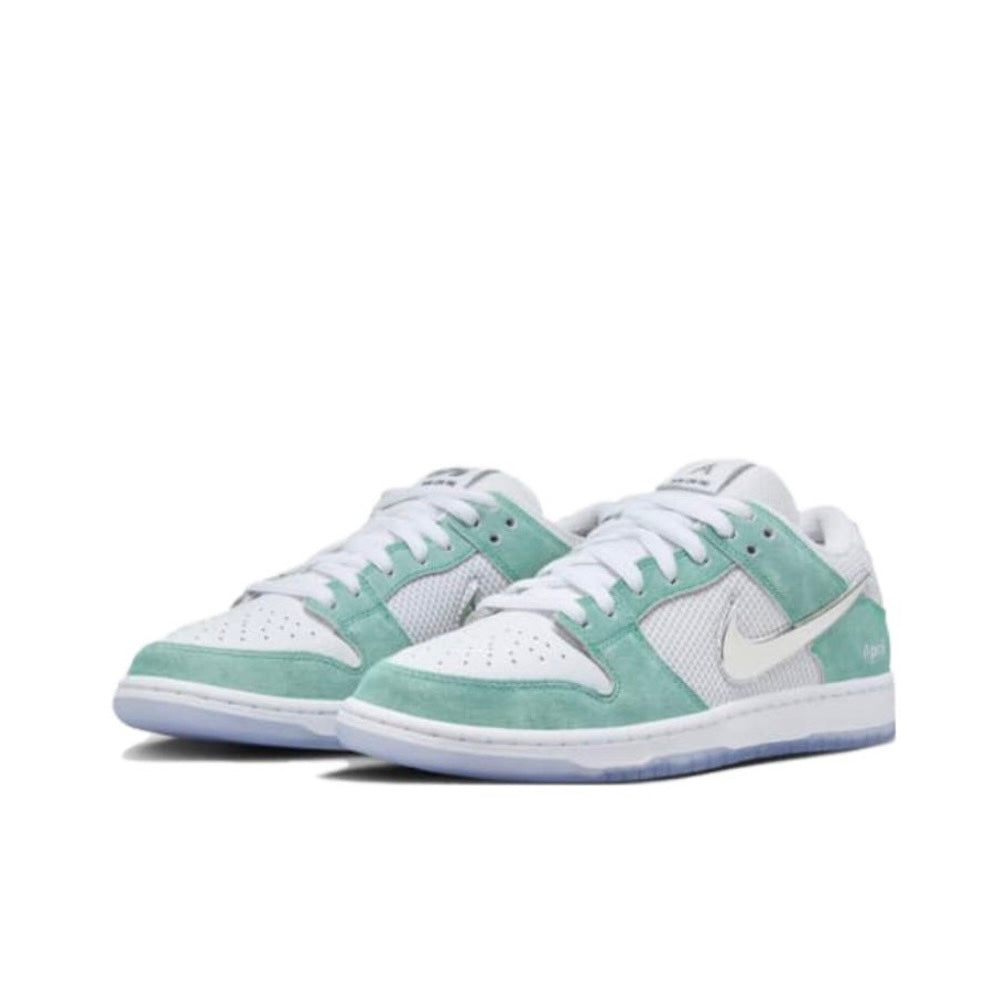 Nike SB Dunk Low April Skateboards