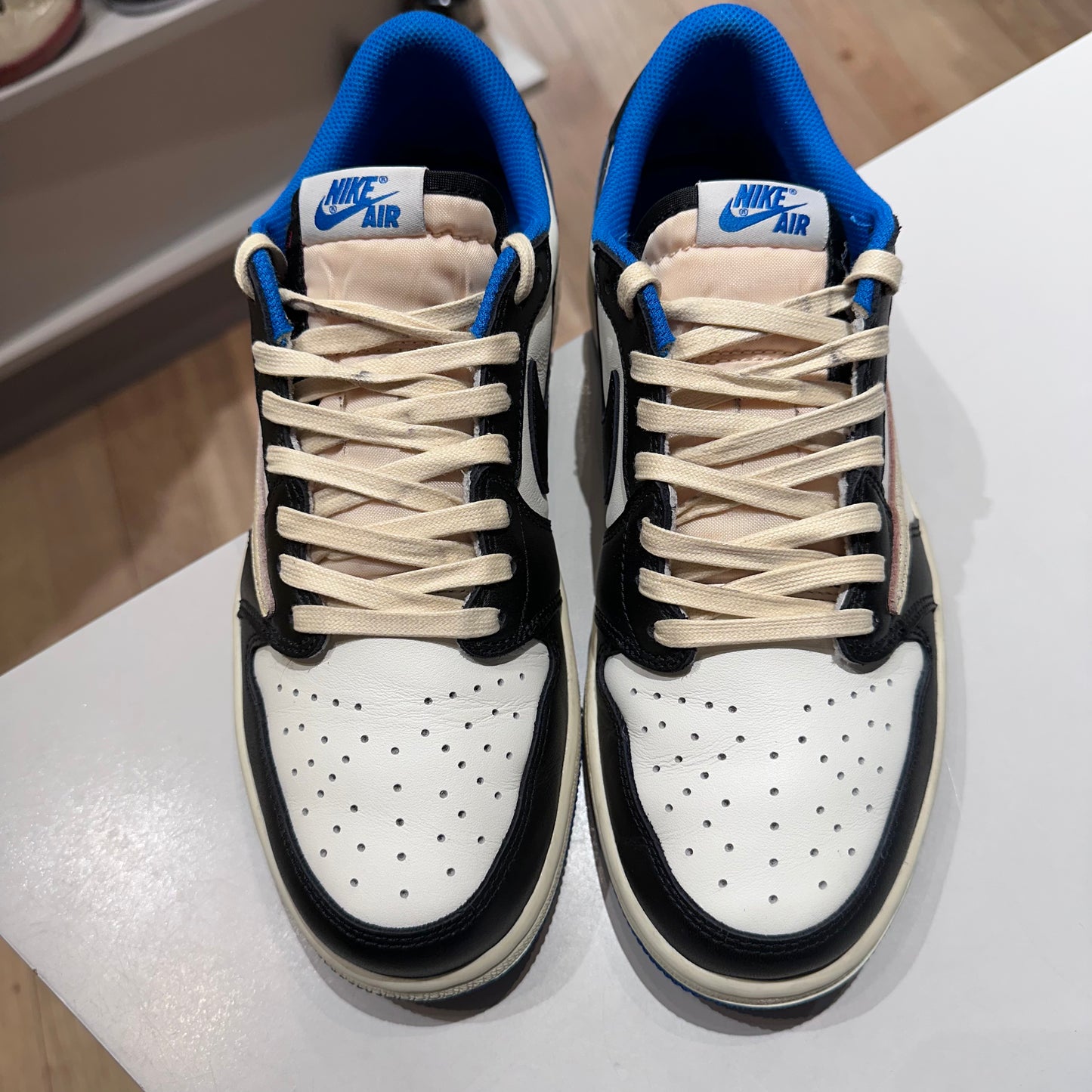 Jordan 1 Retro Low OG SP Fragment x Travis Scott Pre-owned US 9