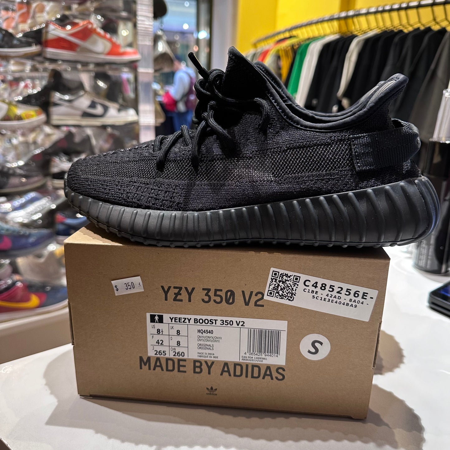 adidas Yeezy Boost 350 V2 Onyx (2022/2023) Pre-owned US 8.5