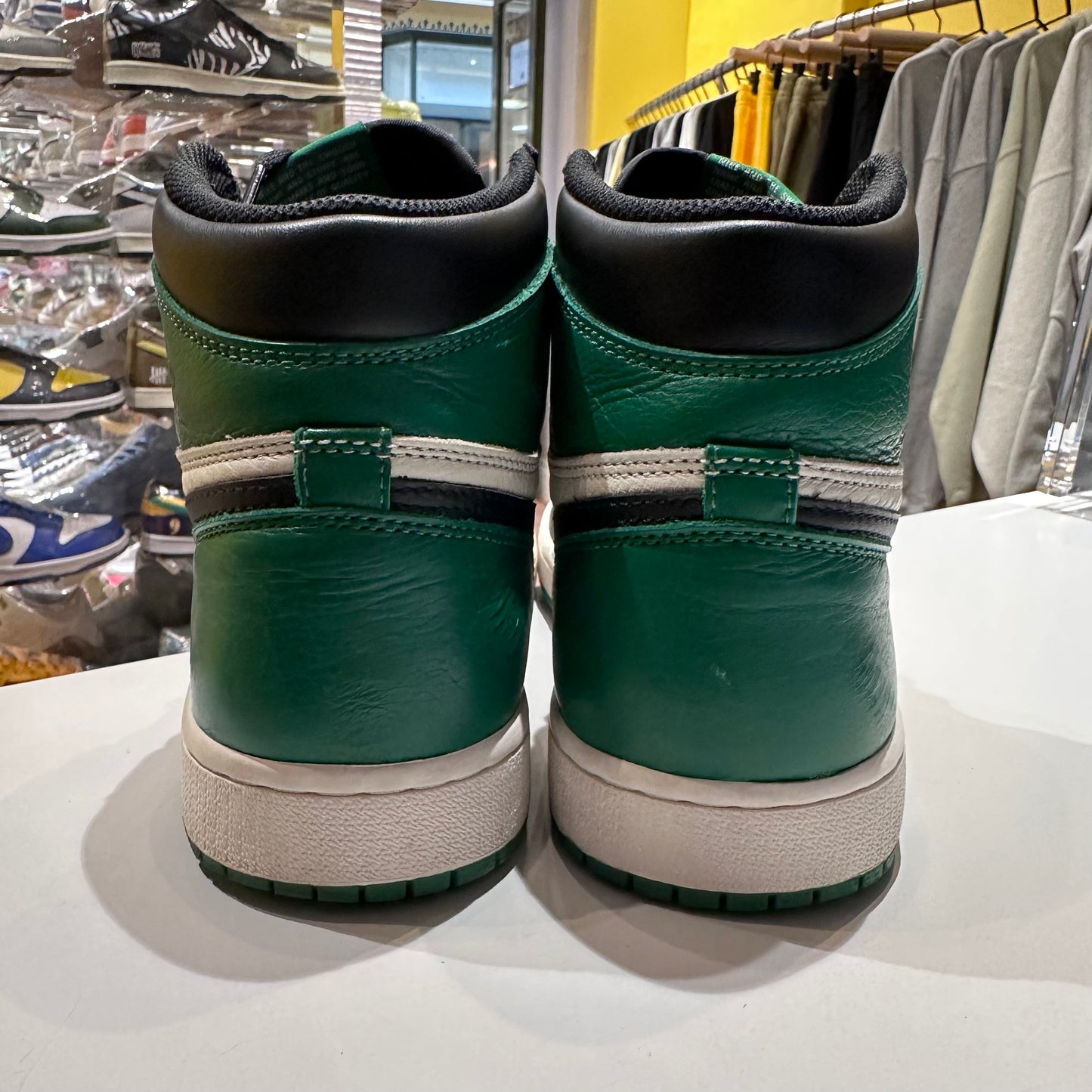 Jordan 1 Retro High Pine Green （2018）Pre-owned