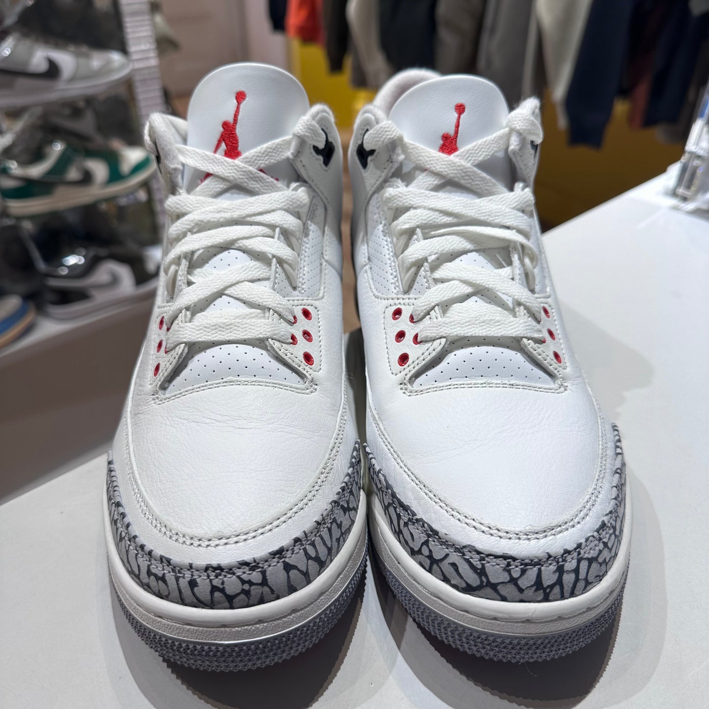 Jordan 3 Retro White Cement Reimagined Pre-owned US10 VNDS