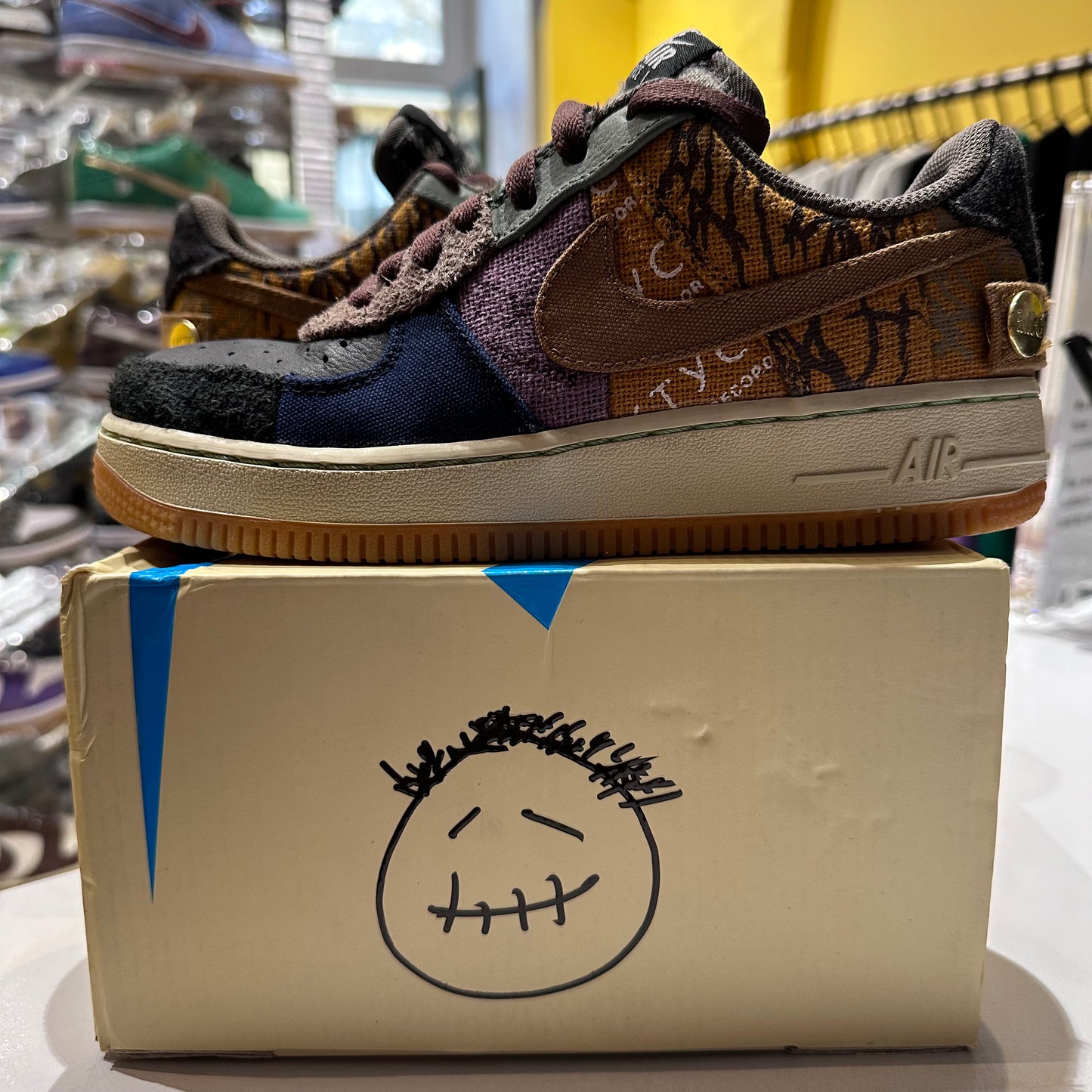 Nike Air Force 1 Low Travis Scott Cactus Jack Pre-owned